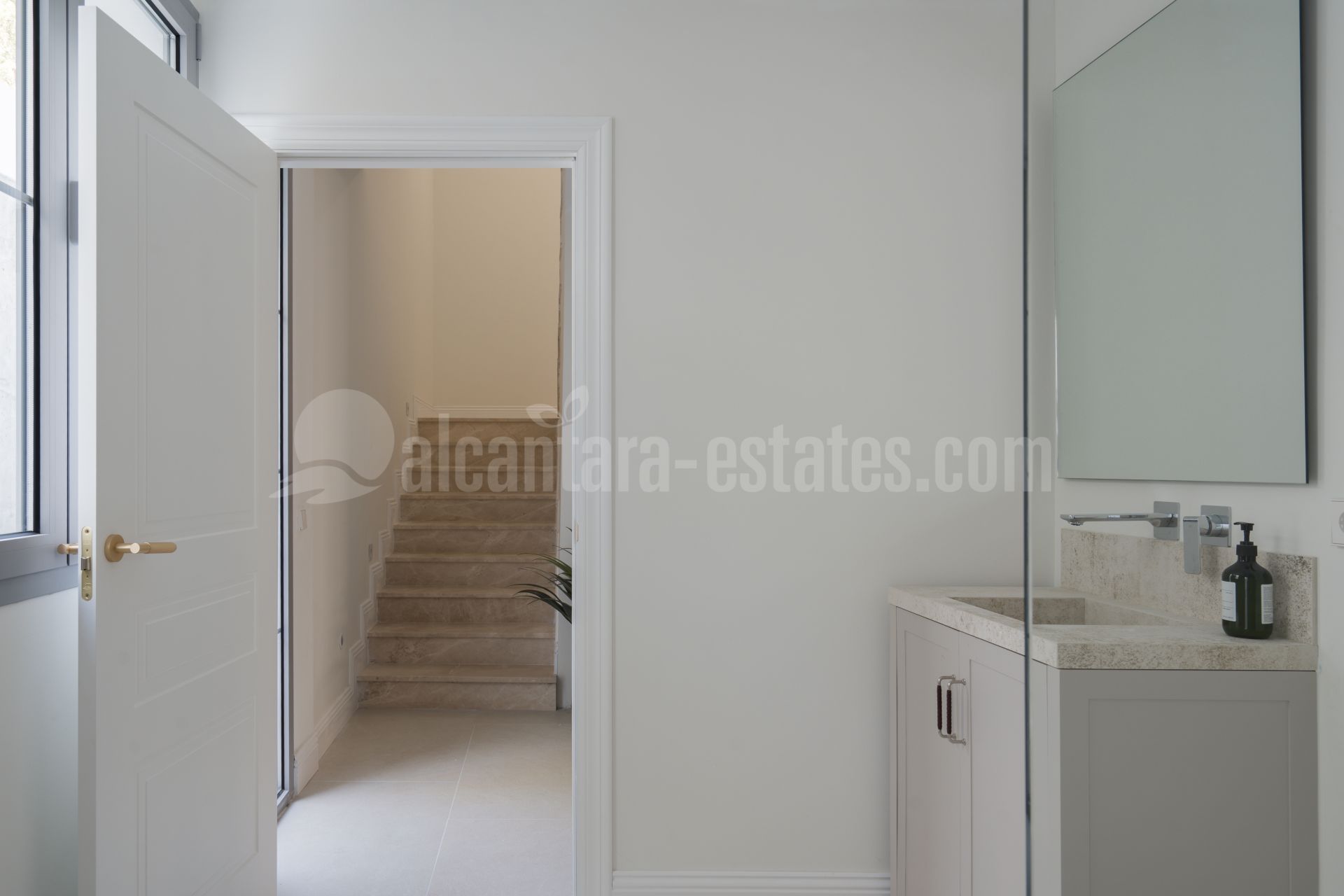 Villa in Los Arqueros, Benahavis