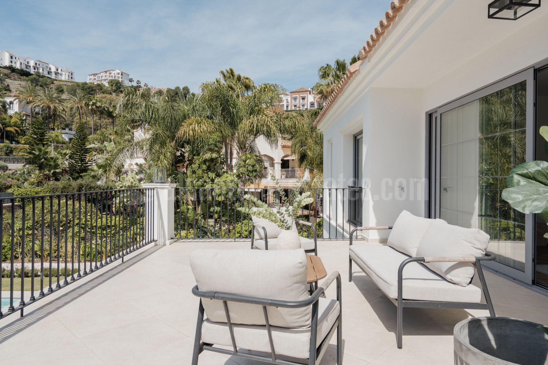 Villa in Los Arqueros, Benahavis