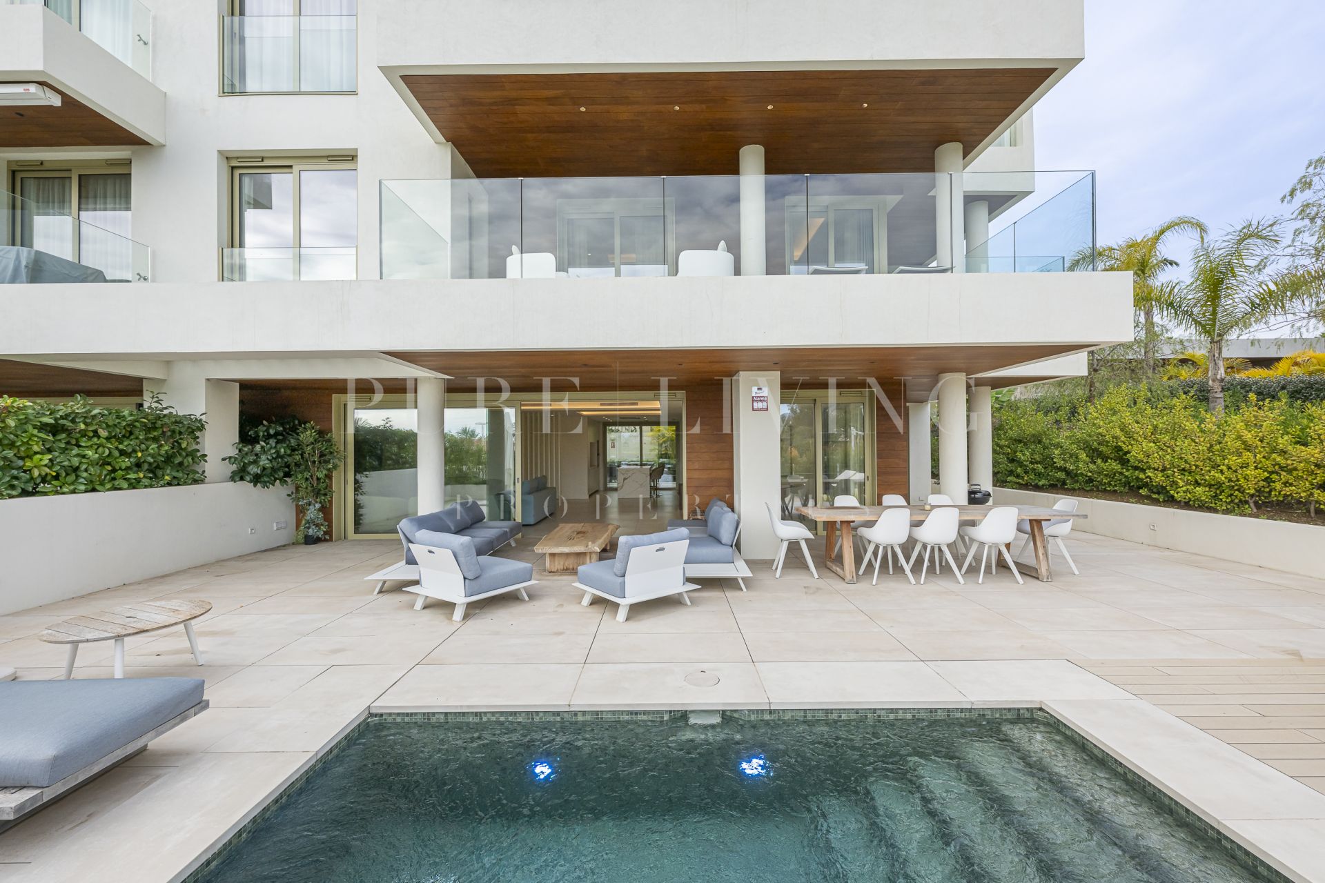 Exclusivo triplex de lujo en Benalús, Marbella Golden Mile