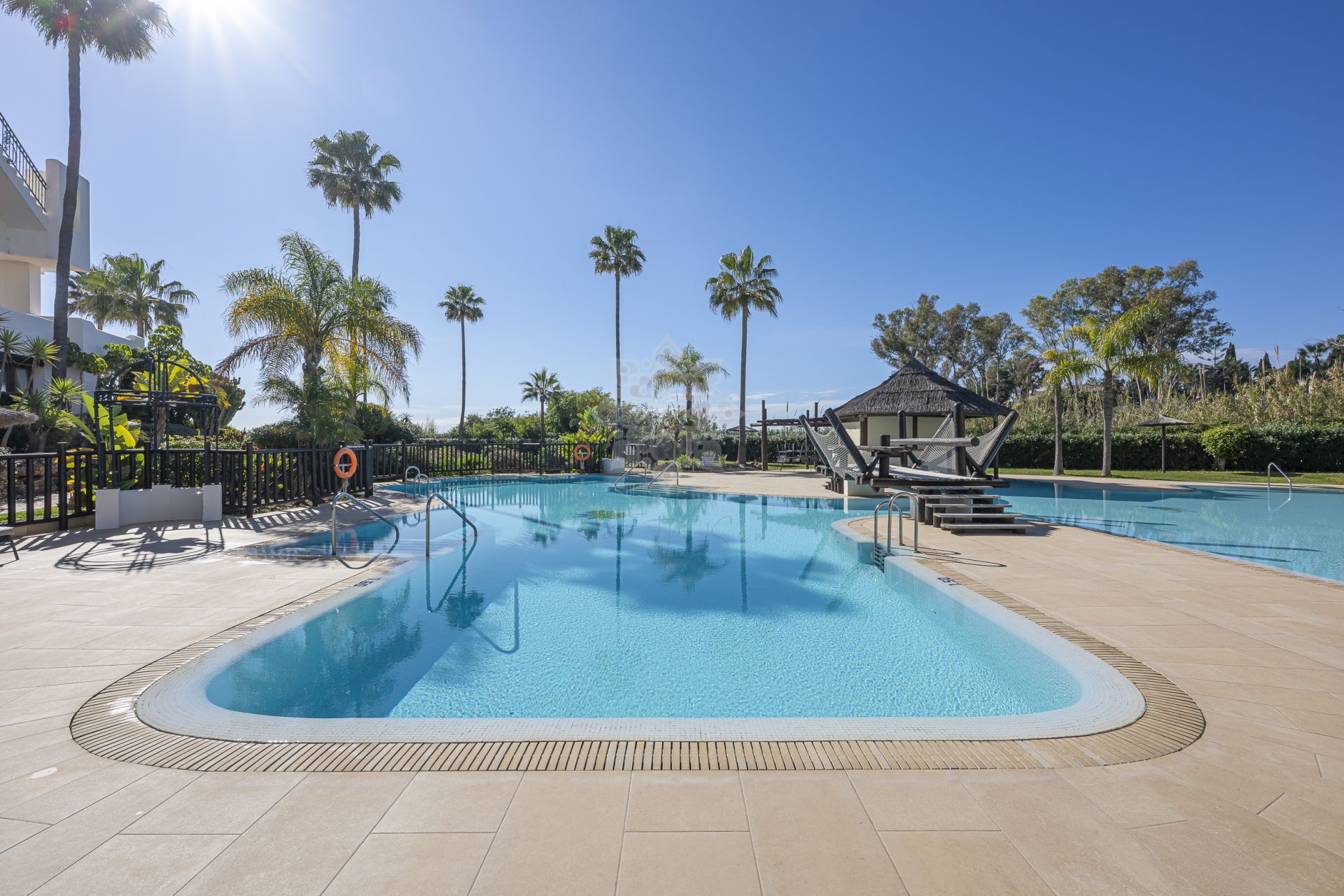 Apartament w Bahía del Velerín, Estepona