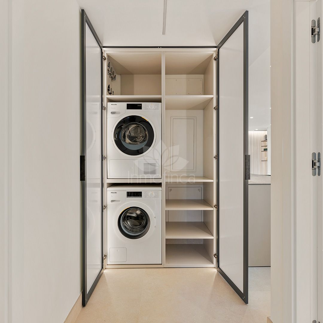 Apartment in Bahía del Velerín, Estepona