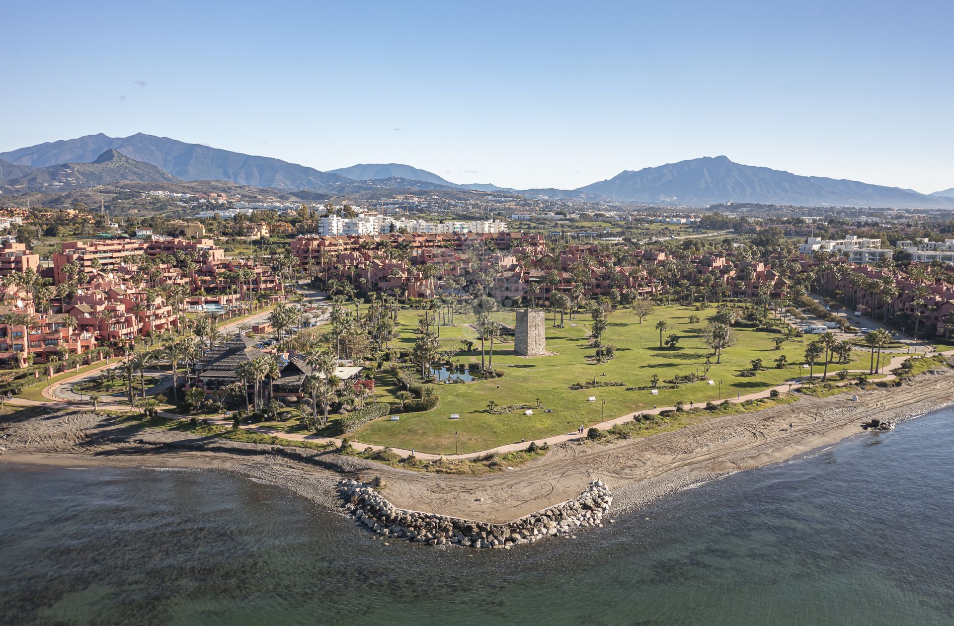 Apartamento en Torre Bermeja, Estepona