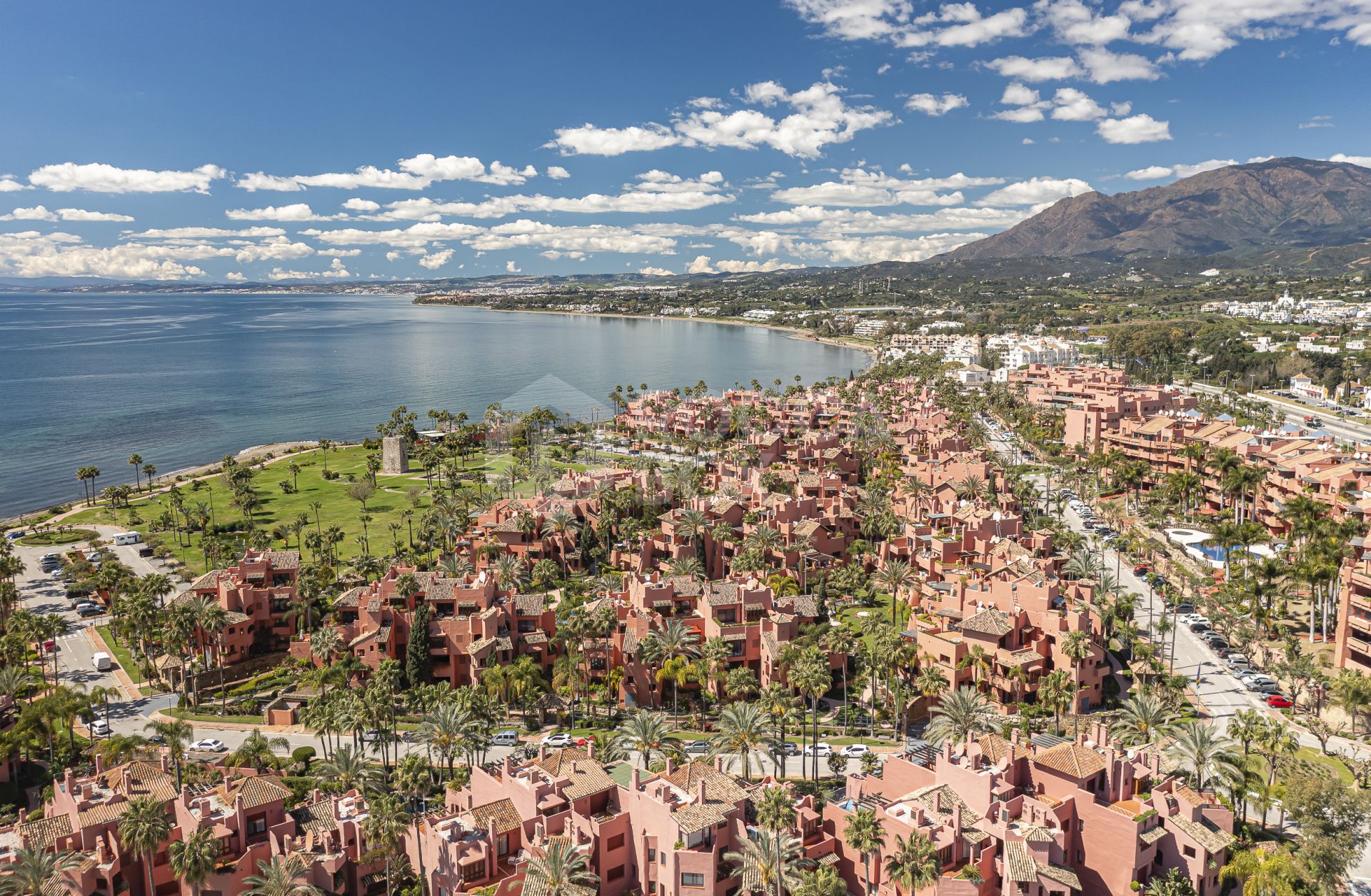 Duplex Penthouse in Torre Bermeja