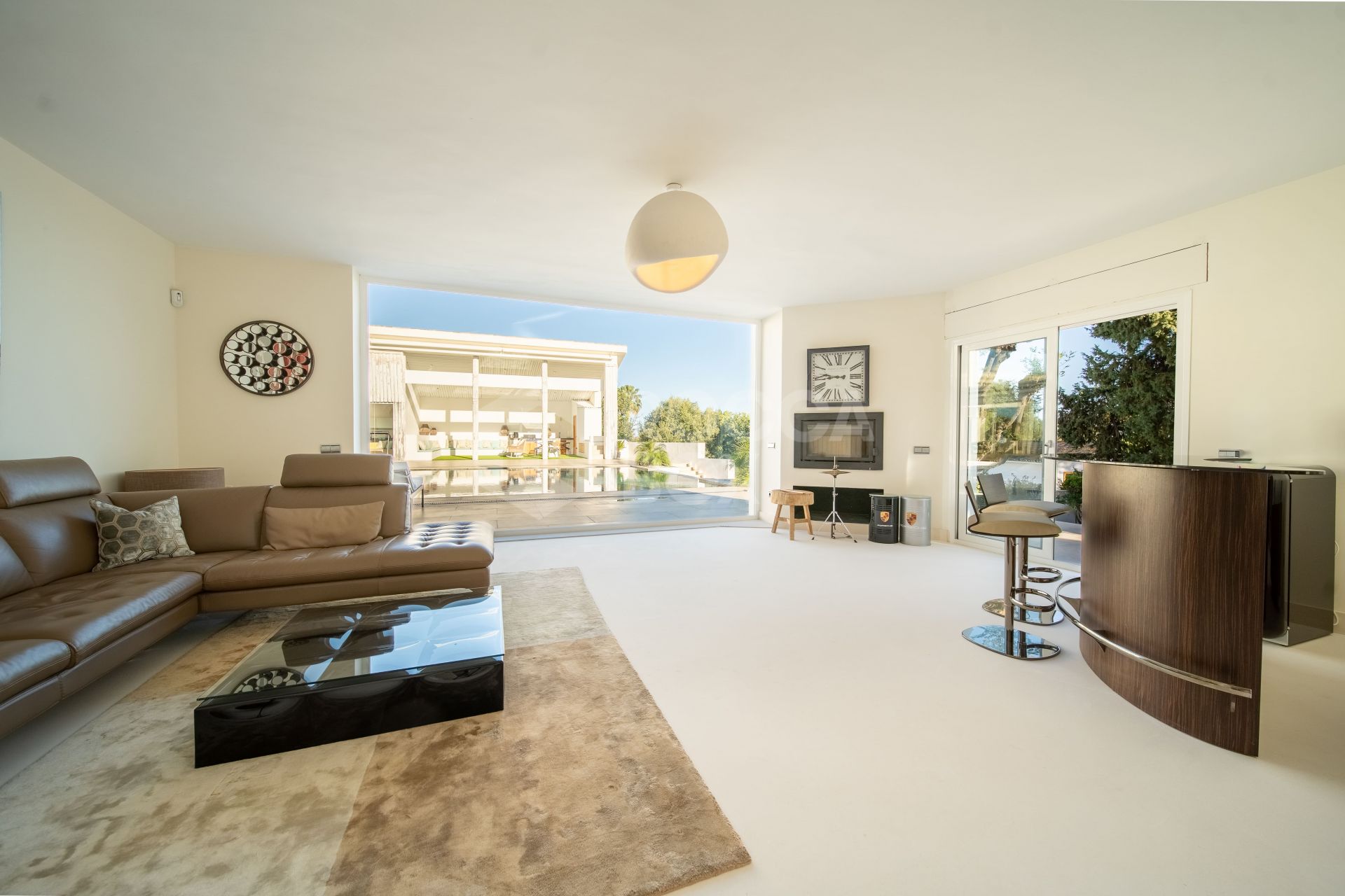 Fully Renovated Modern Villa, Golfside Guadalmina Golf