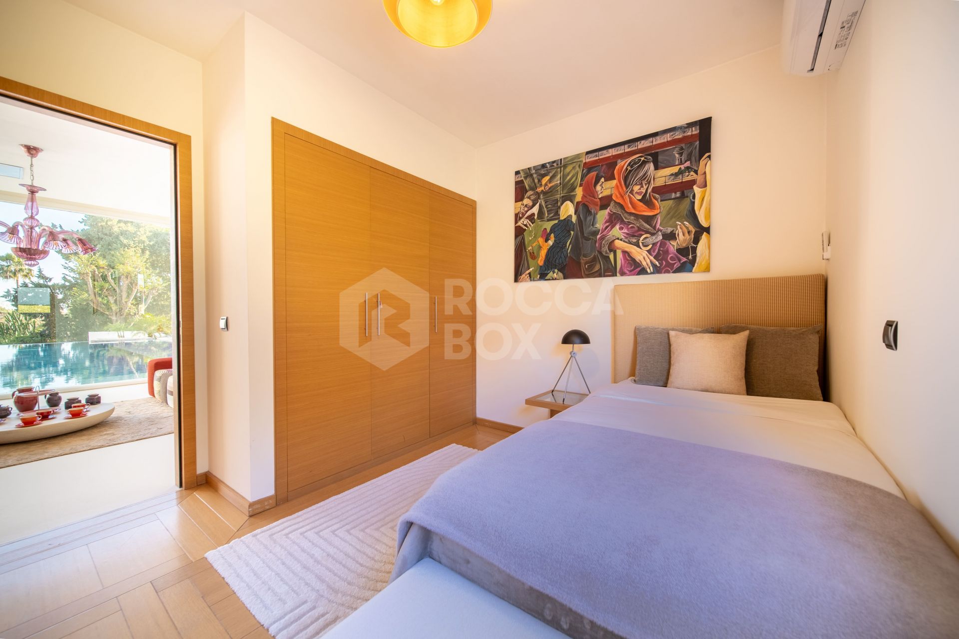 Fully Renovated Modern Villa, Golfside Guadalmina Golf