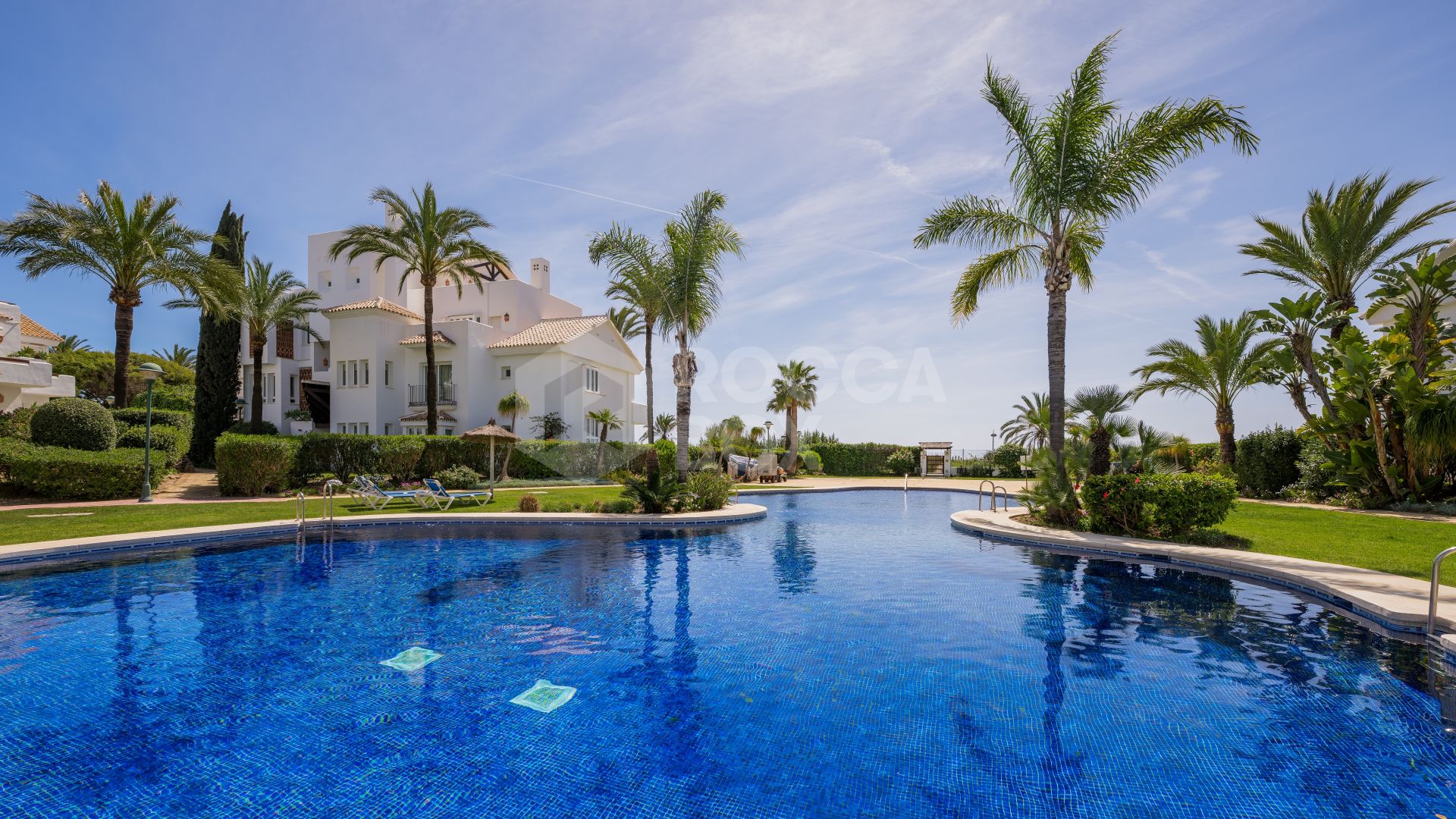 Apartment in Frontline Beach Los Monteros, Marbella East