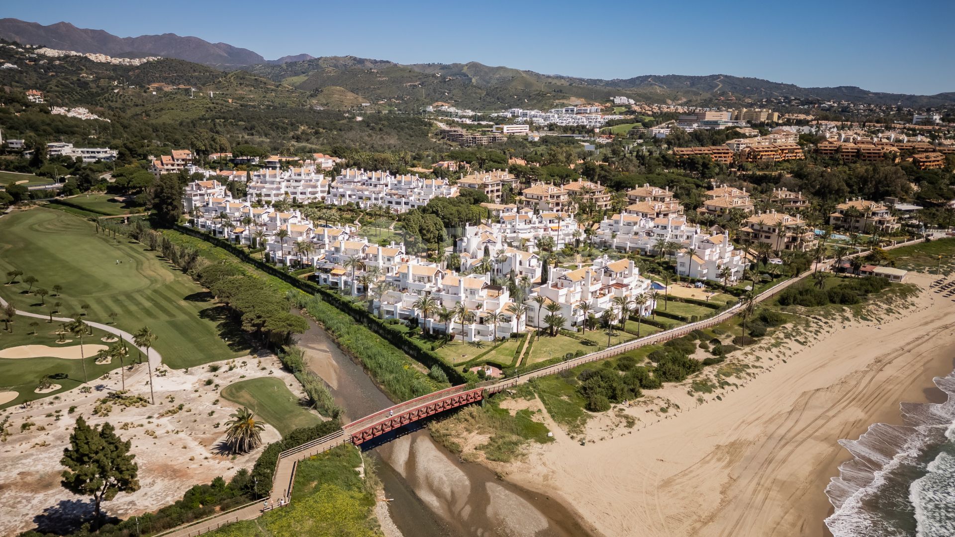 Apartment in Frontline Beach Los Monteros, Marbella East