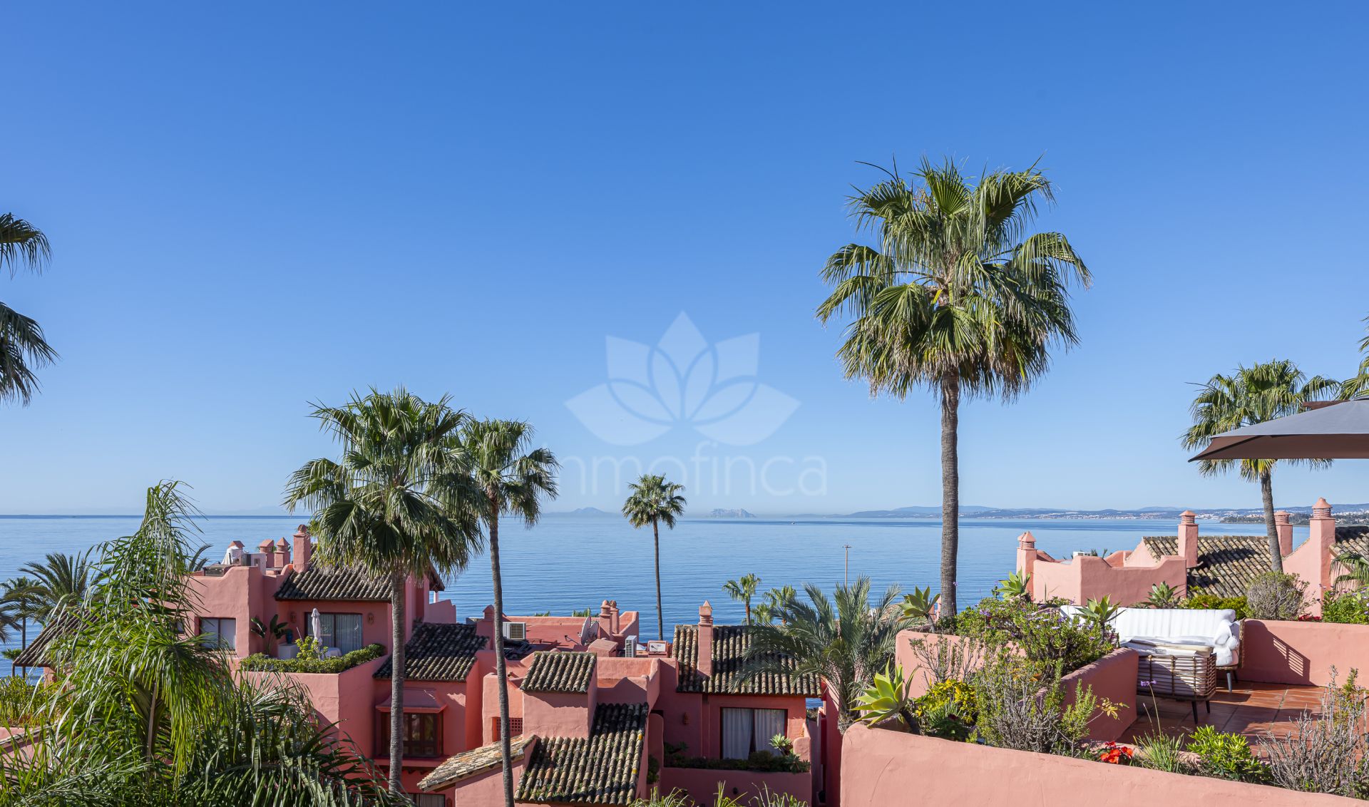 Apartment in Cabo Bermejo, Estepona