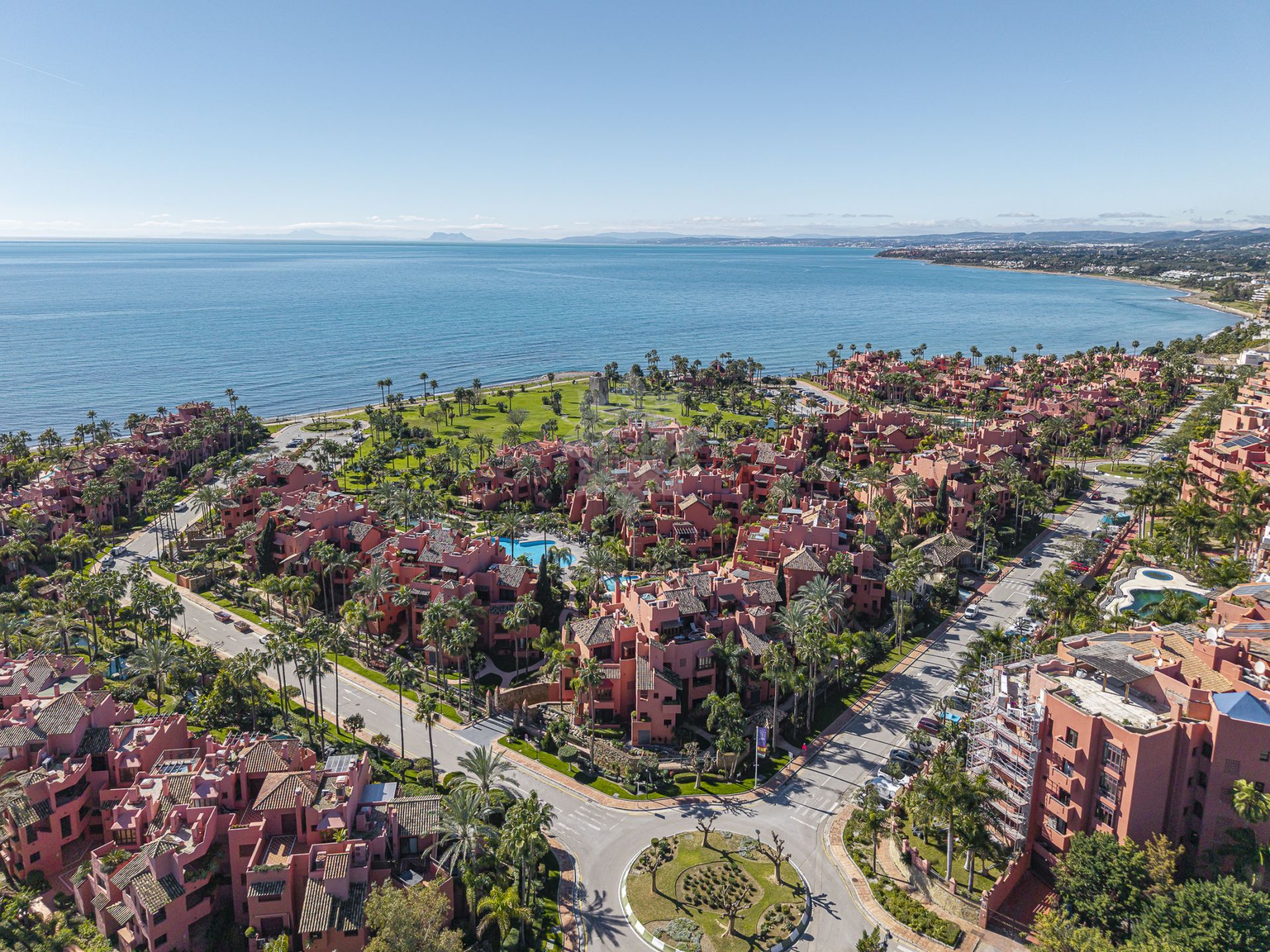 Penthouse in Torre Bermeja, Estepona