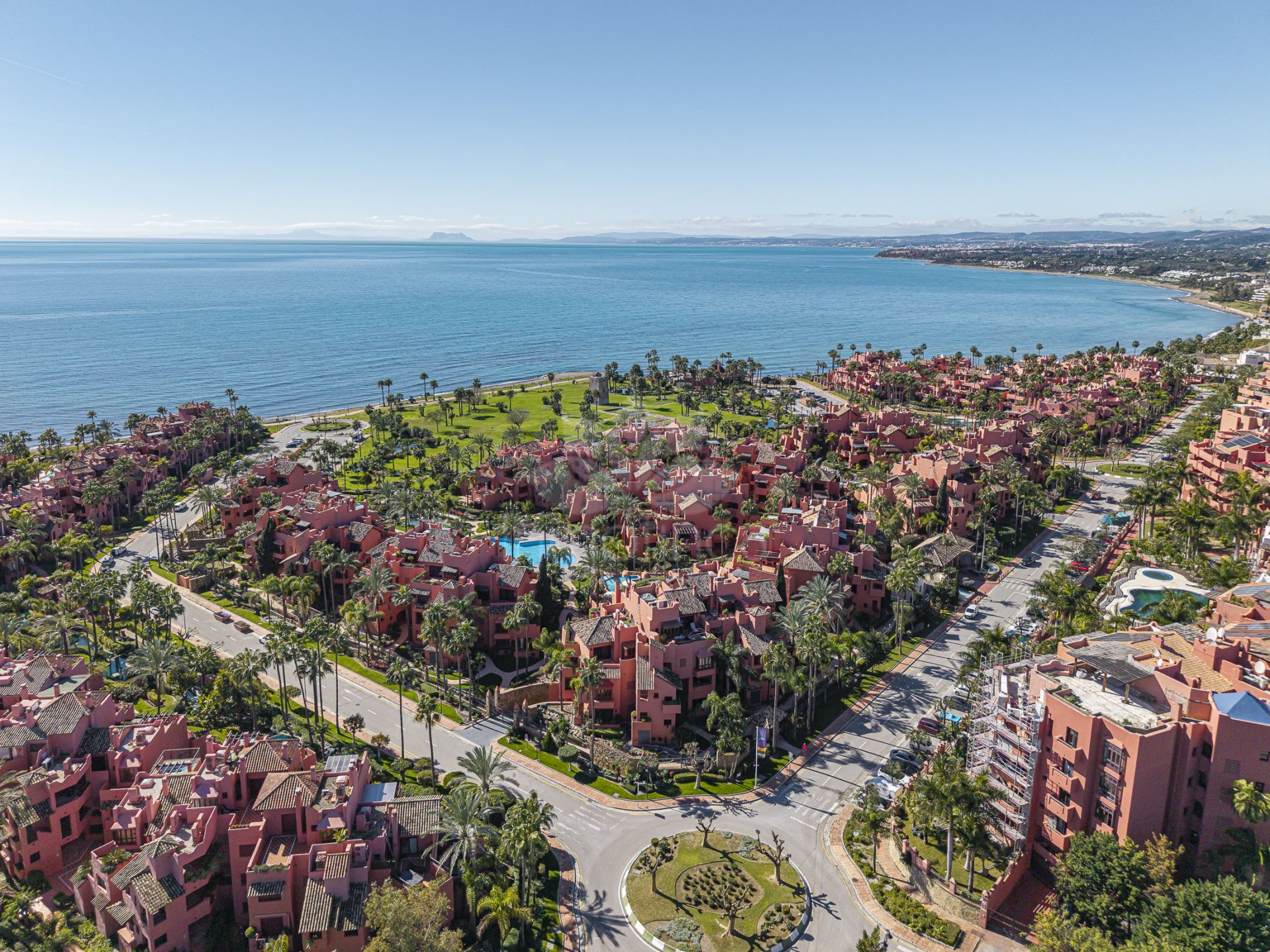 Penthouse in Torre Bermeja, Estepona