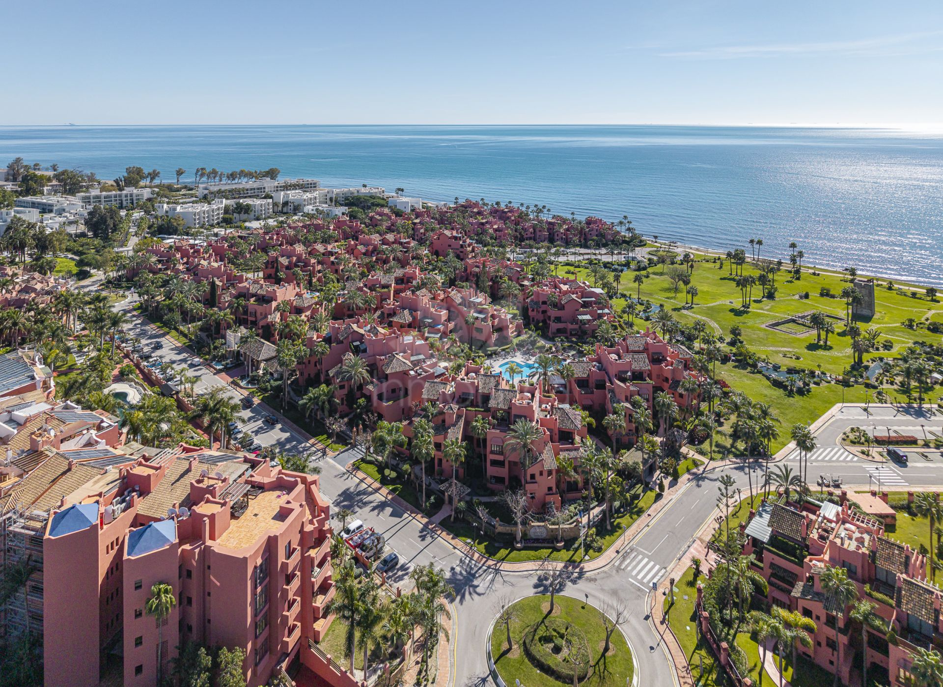Penthouse in Torre Bermeja, Estepona