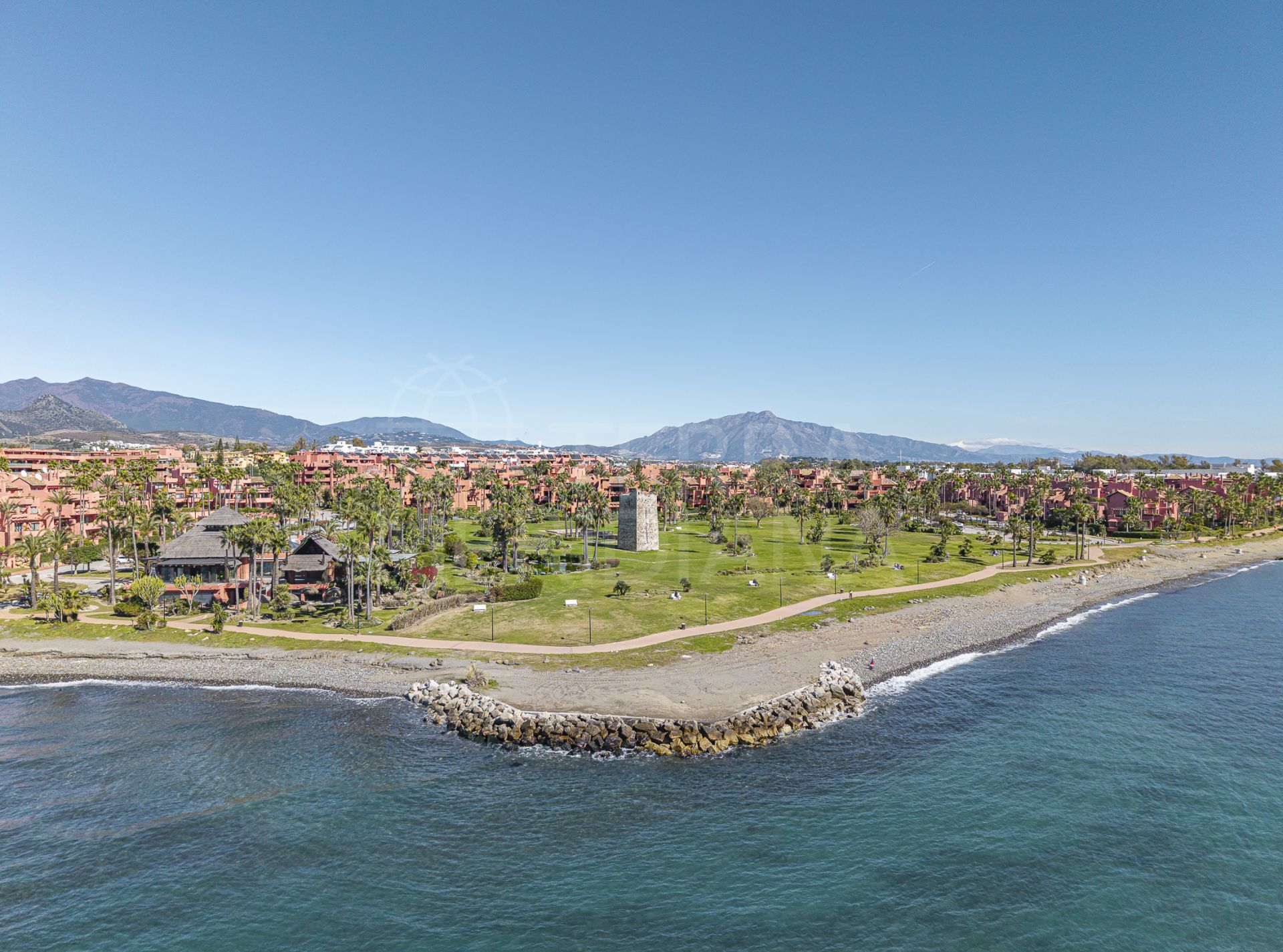 Penthouse in Torre Bermeja, Estepona