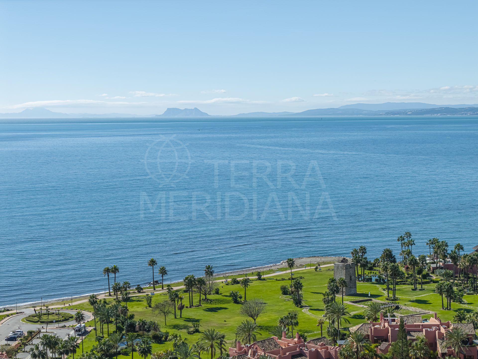 Penthouse in Torre Bermeja, Estepona