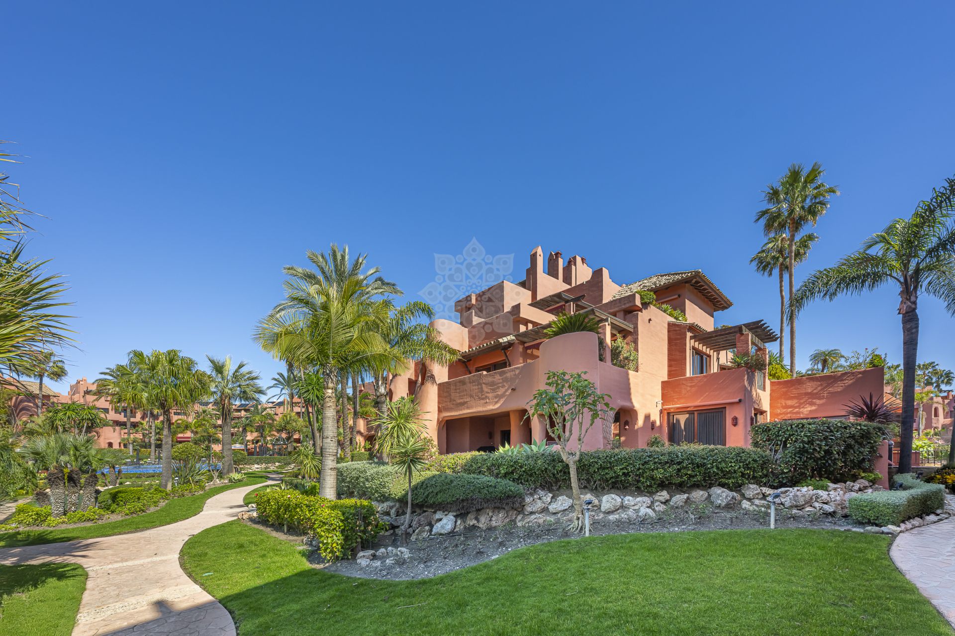 Penthouse in Torre Bermeja, Estepona