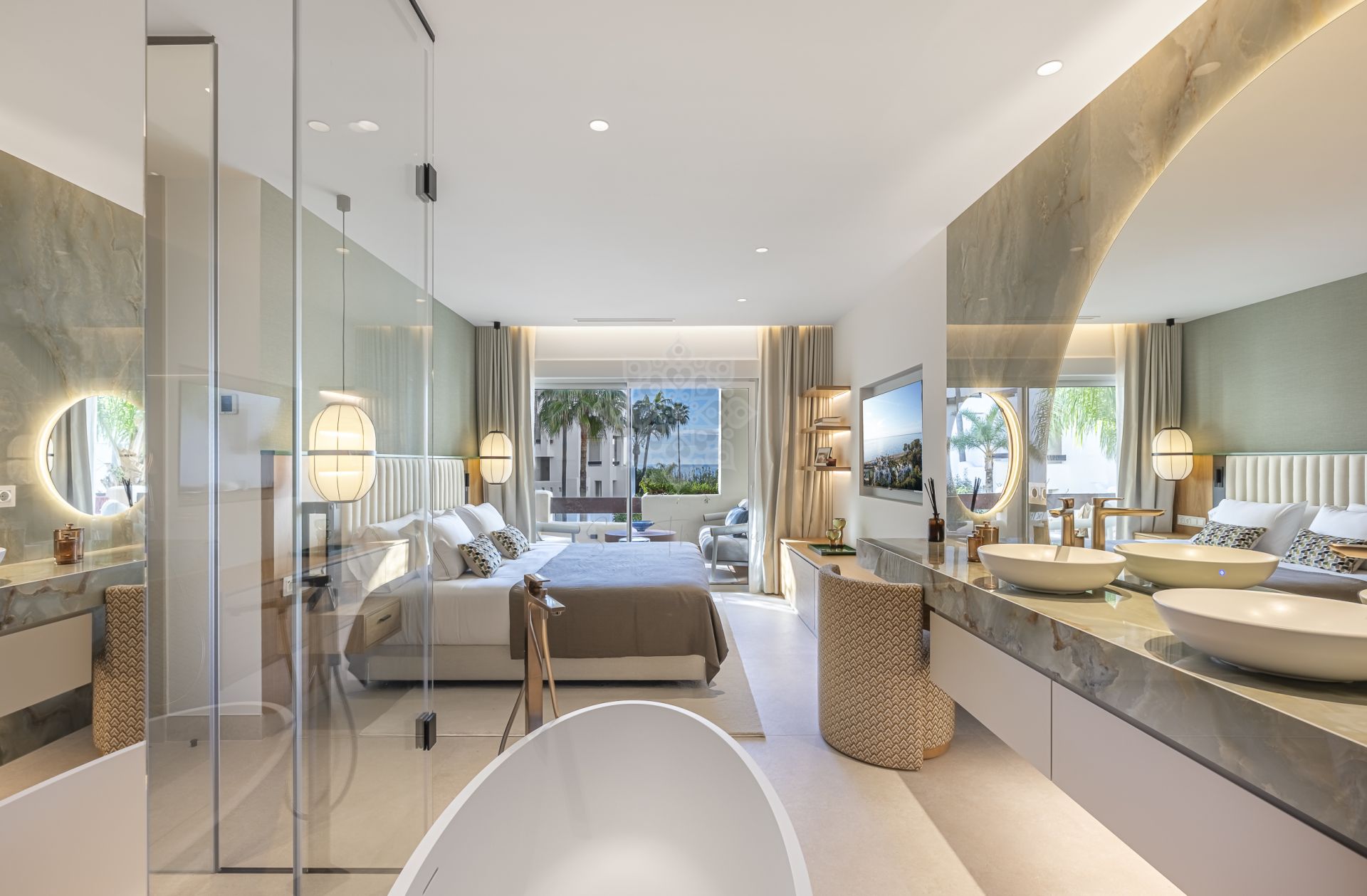 Apartment in Bahía del Velerín, Estepona