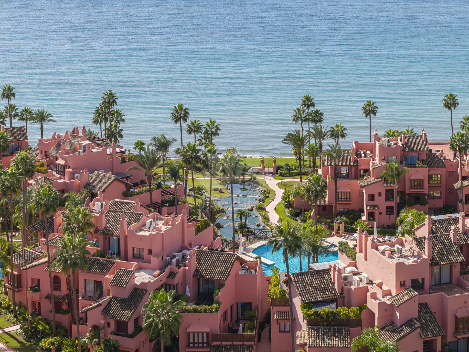 Apartment in Cabo Bermejo, Estepona