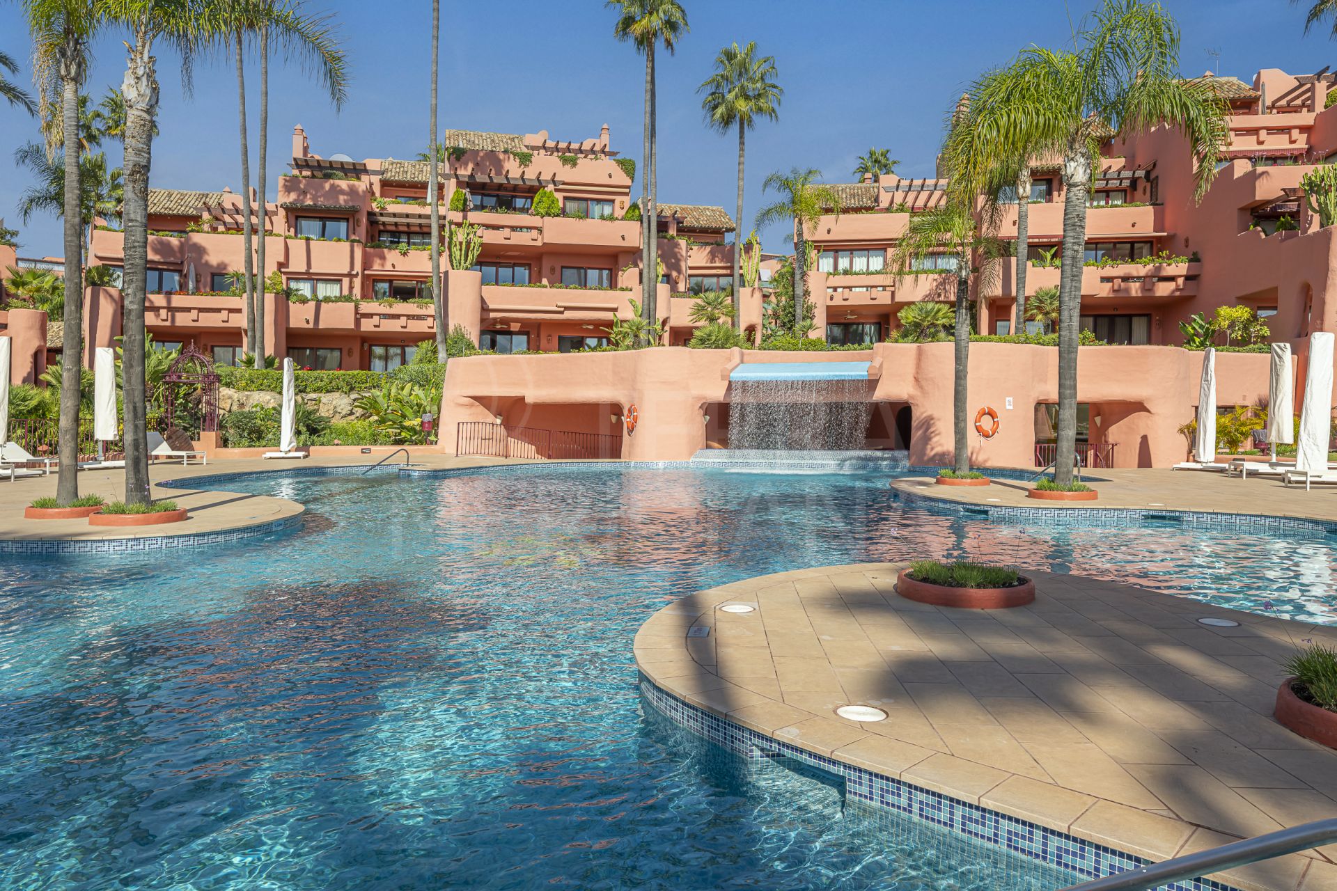 Apartment in Cabo Bermejo, Estepona