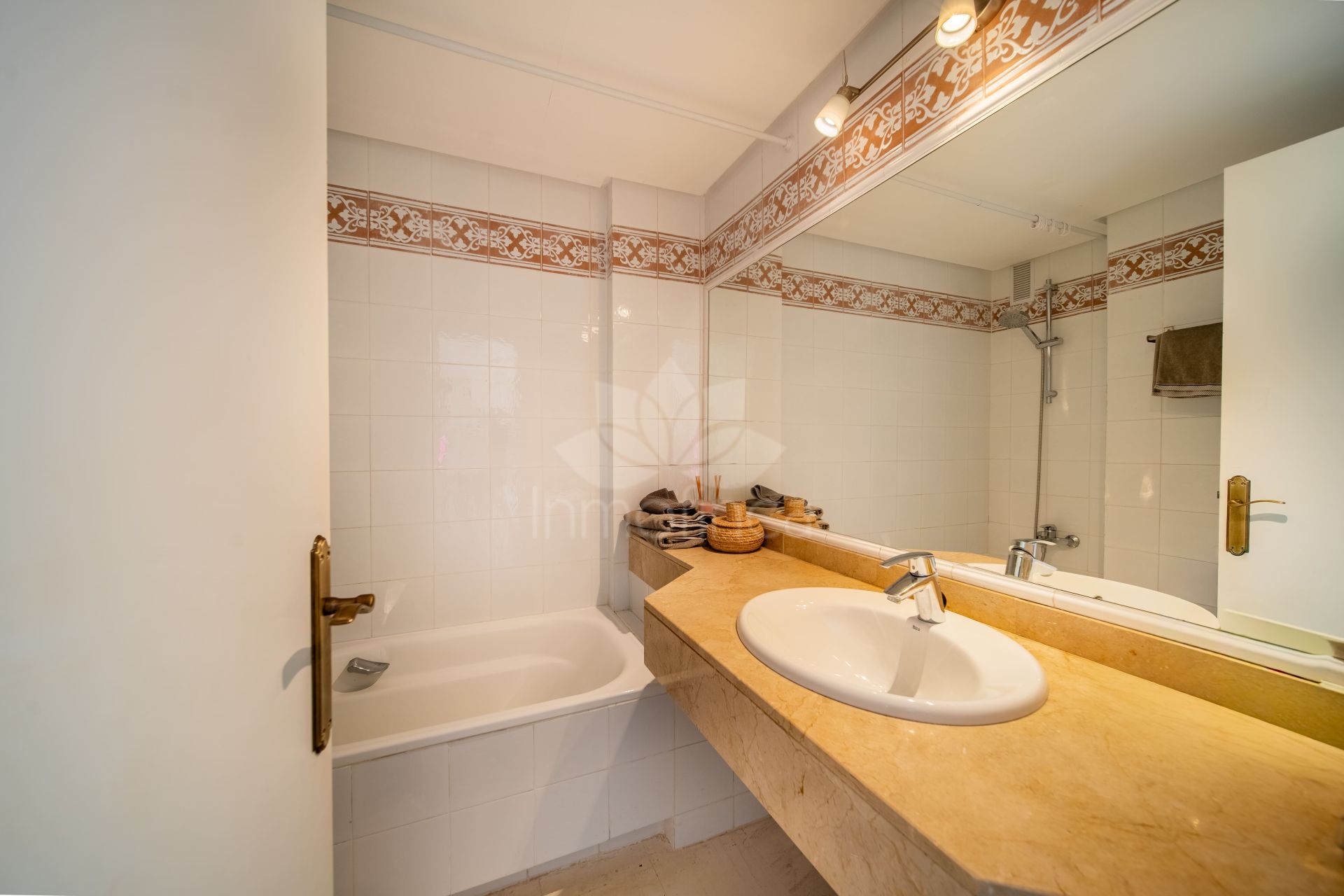 Apartamento en Calahonda, Mijas Costa