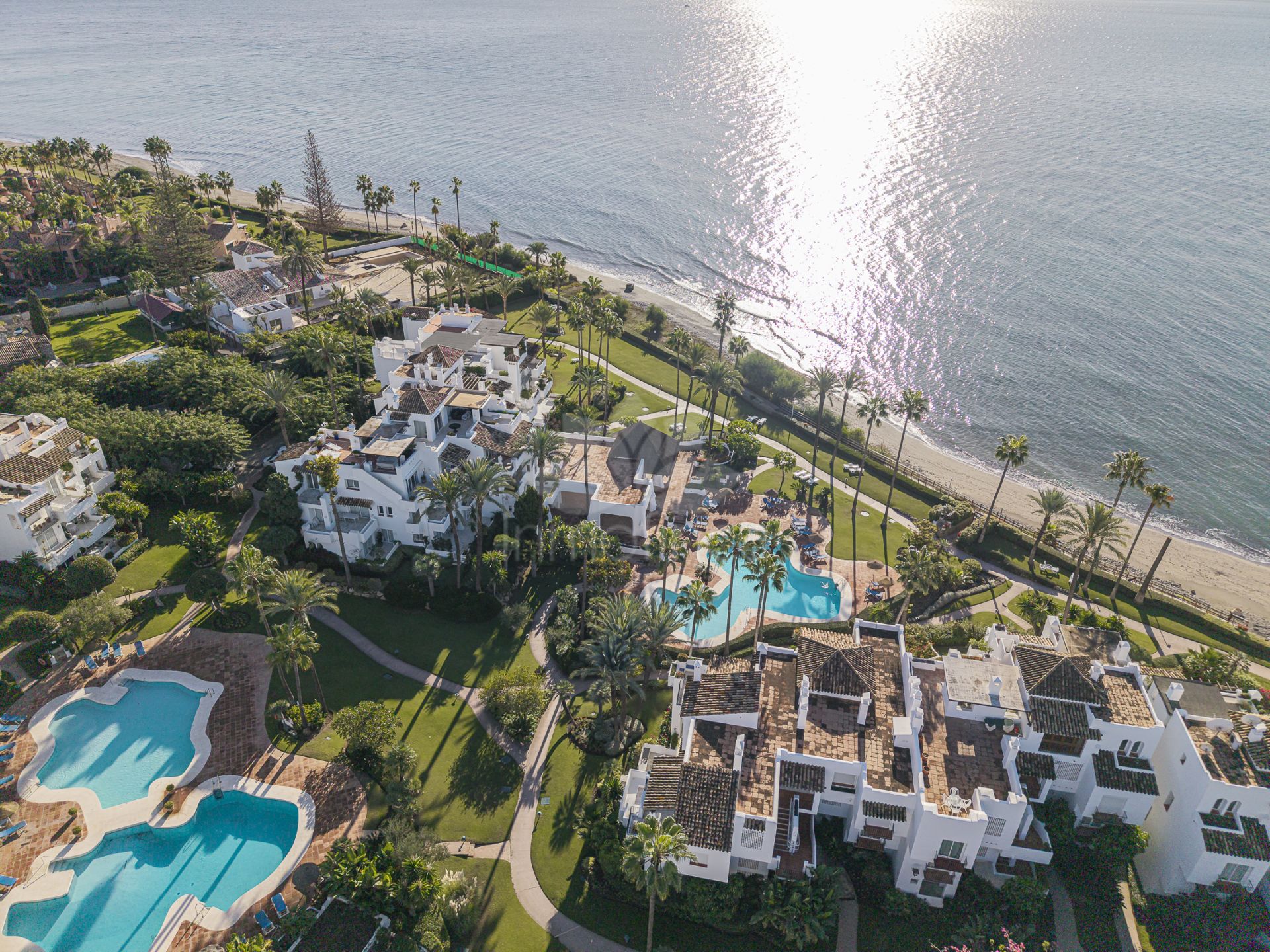 Apartamento en Alcazaba Beach, Estepona