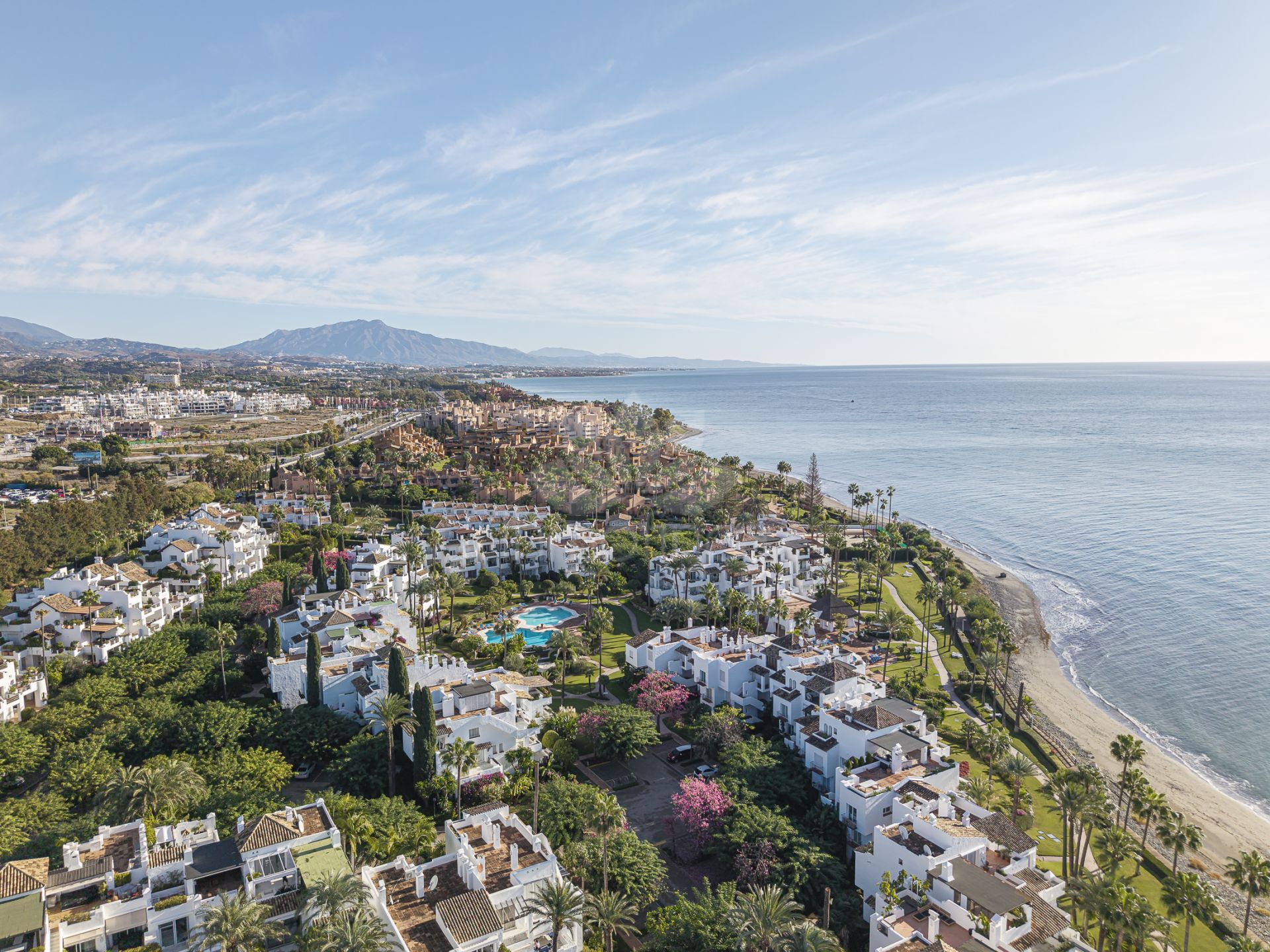 Apartamento en Alcazaba Beach, Estepona