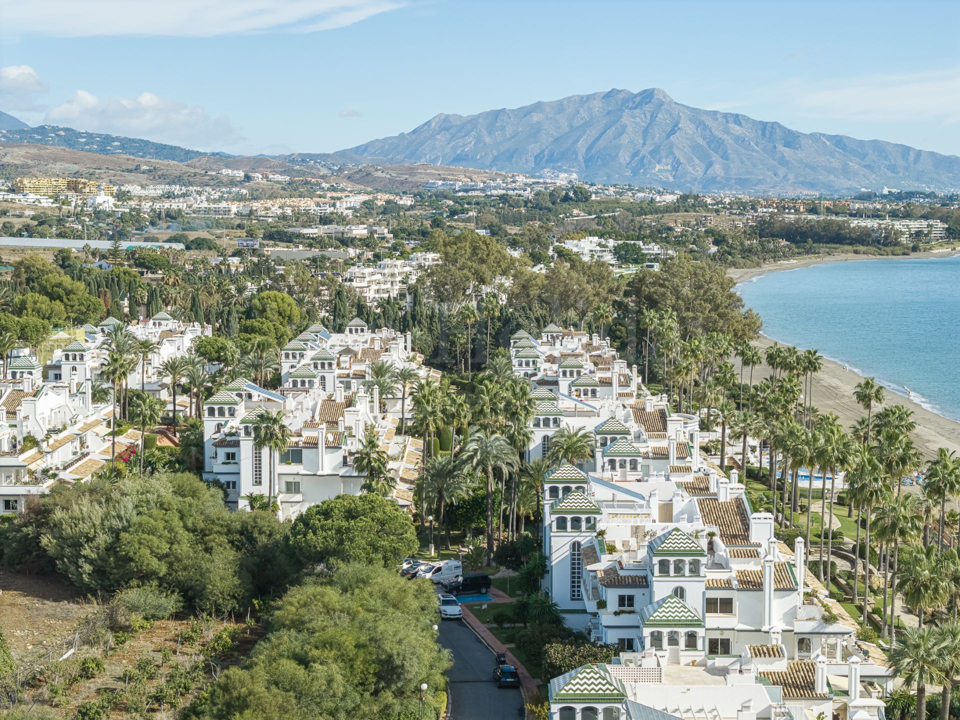 Penthouse in Dominion Beach, Estepona