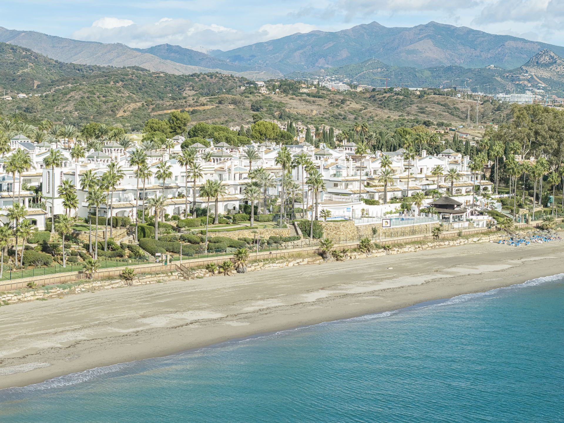 Penthouse in Dominion Beach, Estepona