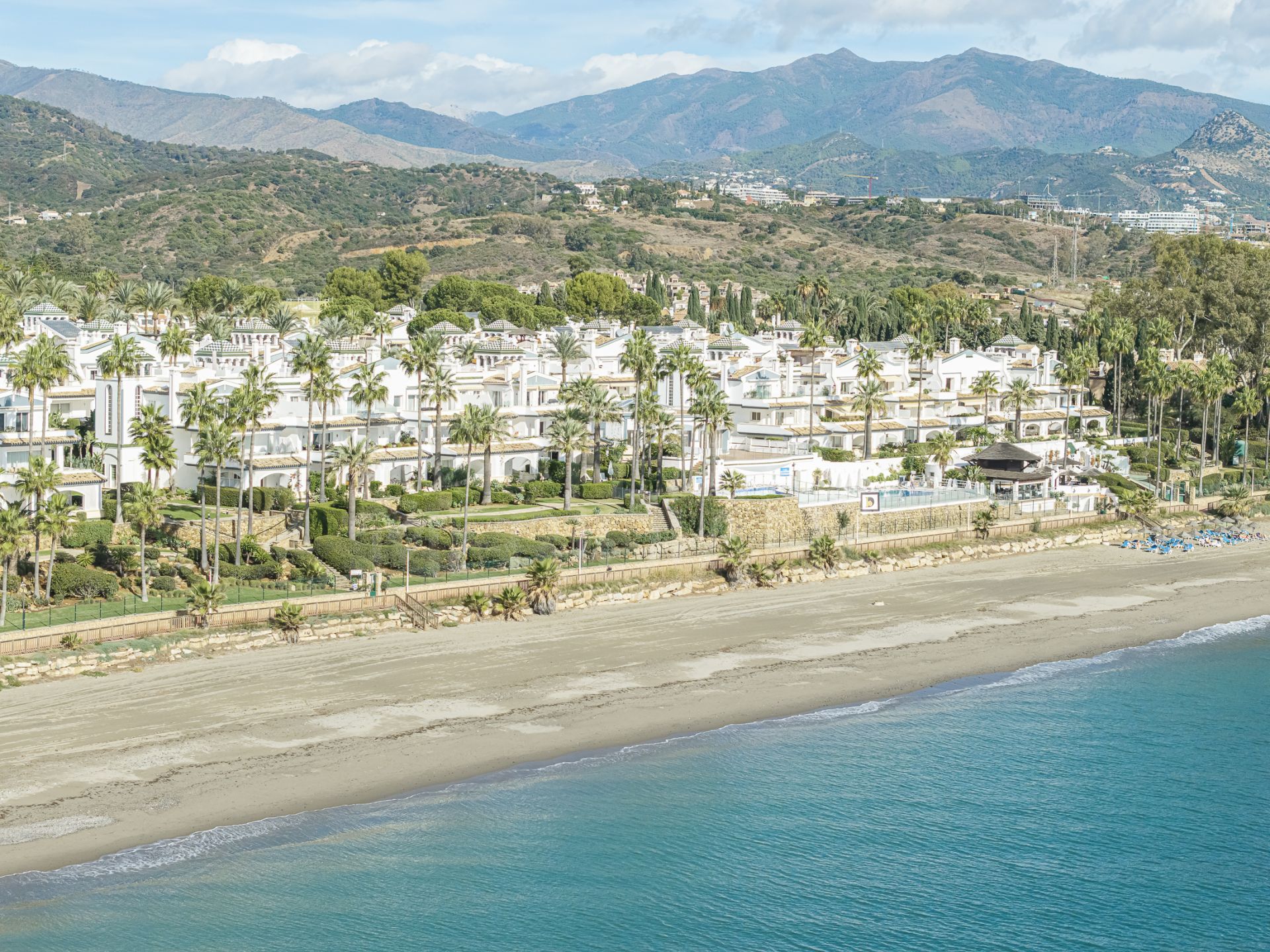 Penthouse in Dominion Beach, Estepona