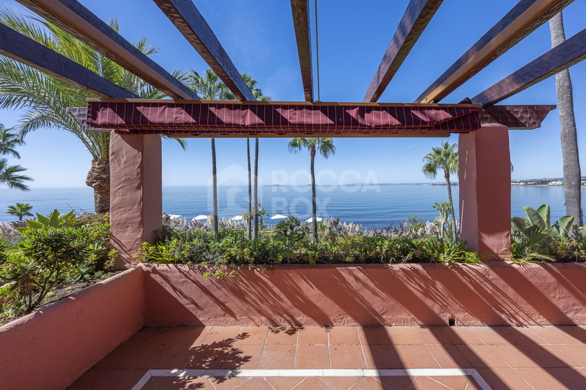 Luxury Modern Penthouse with Panoramic Sea Views in Cabo Bermejo