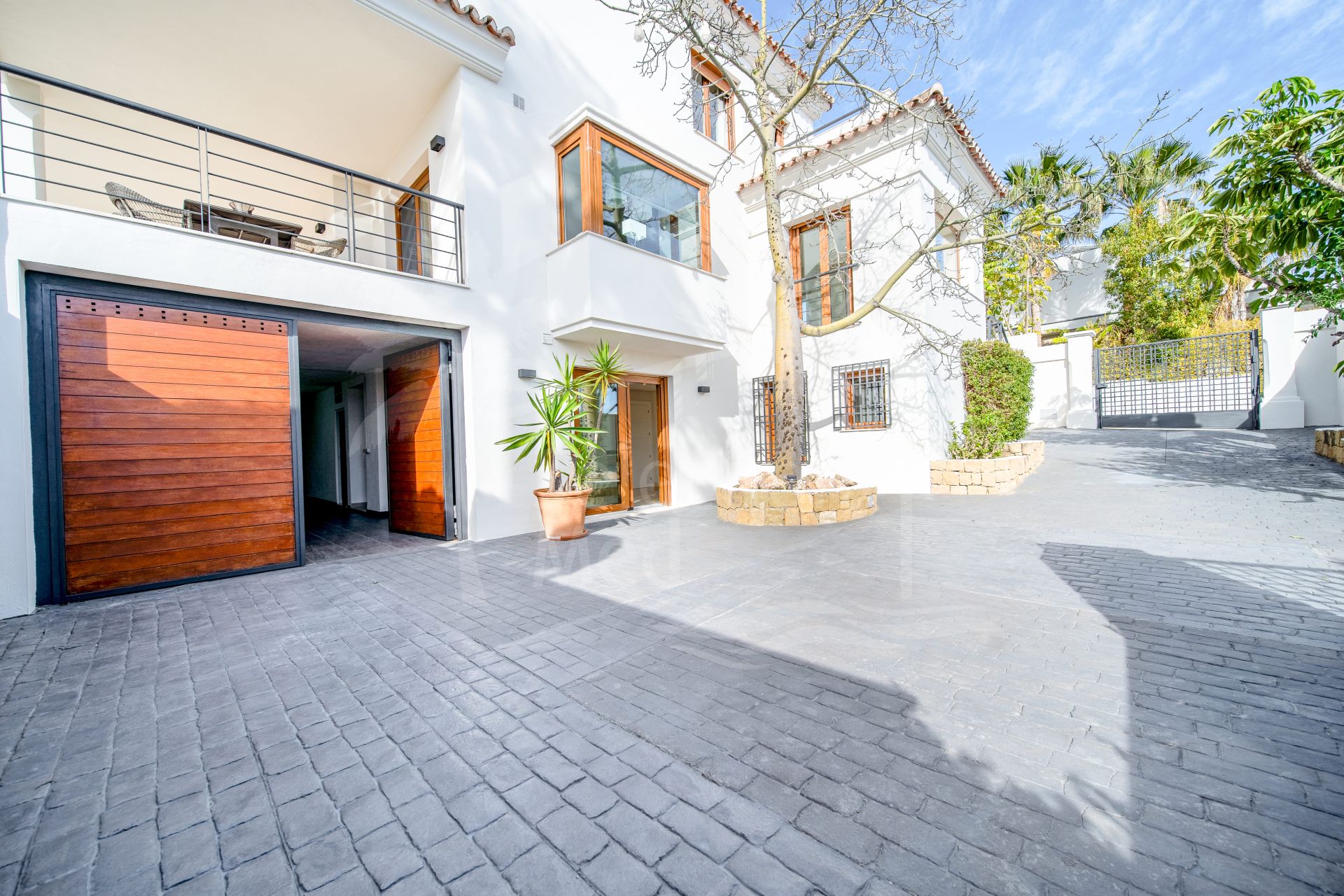 Villa con vistas al mar en La Alquería, Benahavís