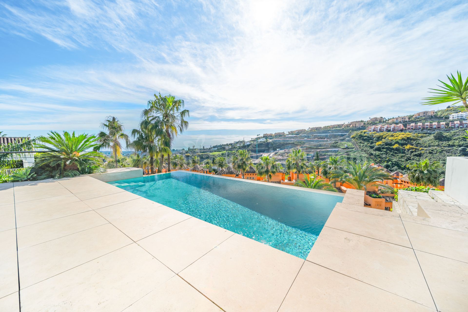 Villa in La Alqueria, Benahavis
