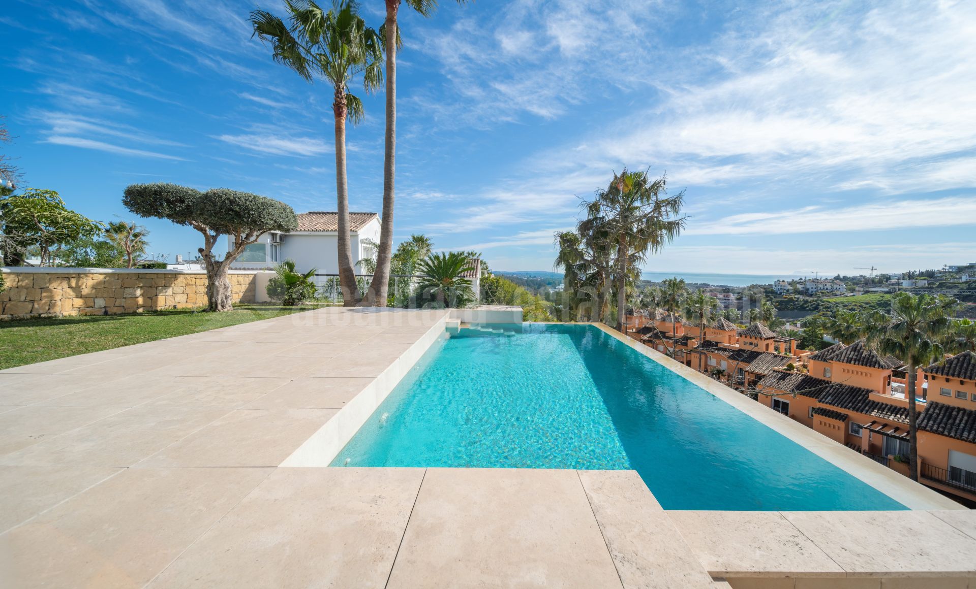 Villa in La Alqueria, Benahavis