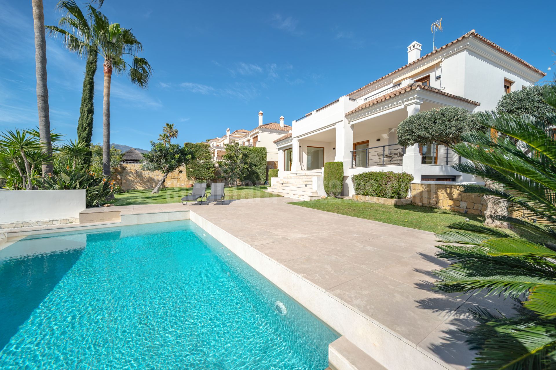 Villa in La Alqueria, Benahavis