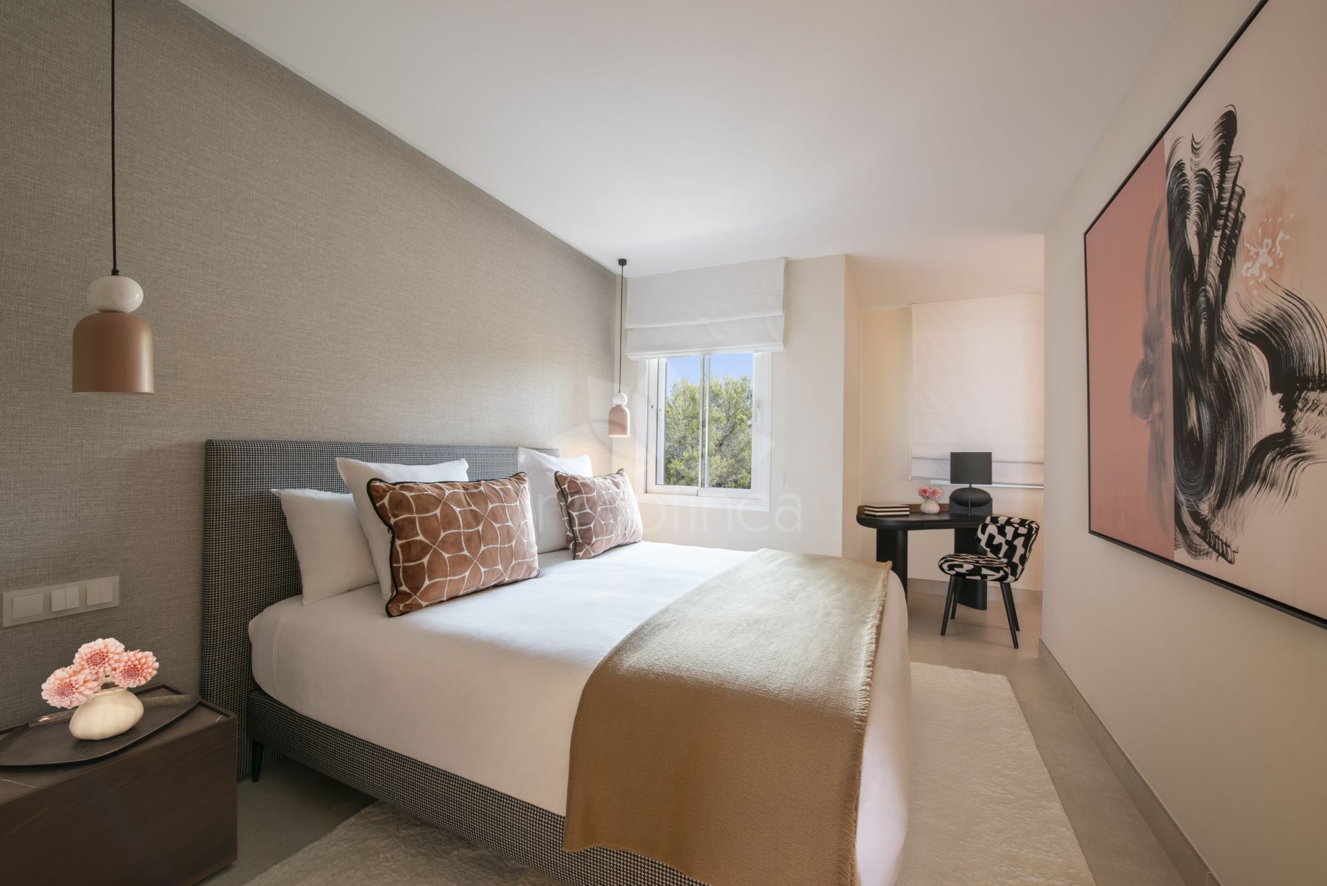 Apartment in Beach Side New Golden Mile, Estepona