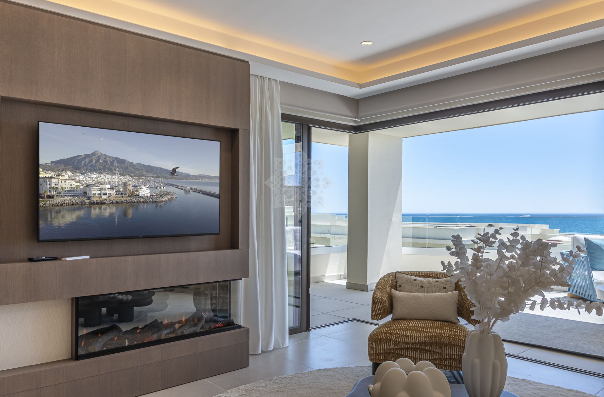 Apartment in Velaya, Estepona