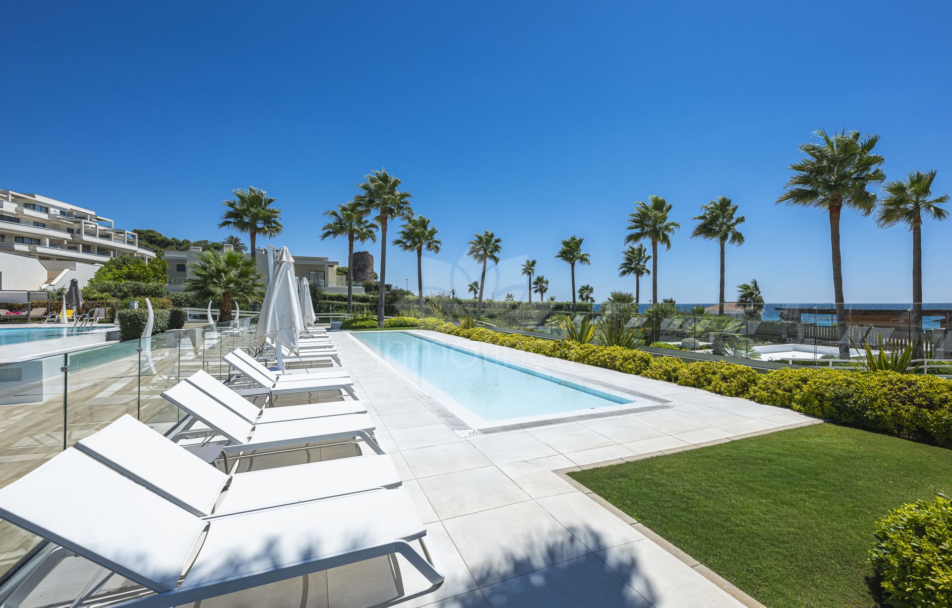 Apartment in Velaya, Estepona