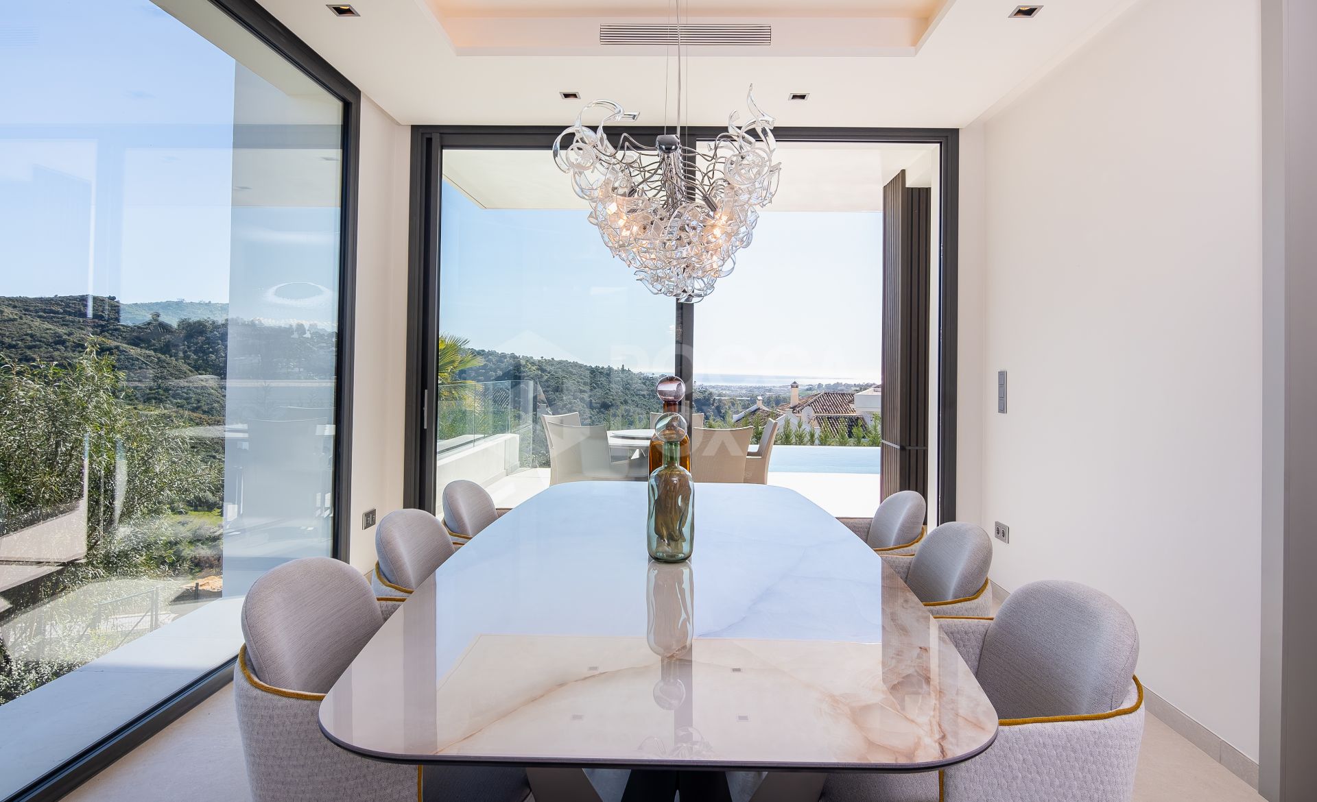 Luxury Villa with Sea Views in La Quinta Gated Community