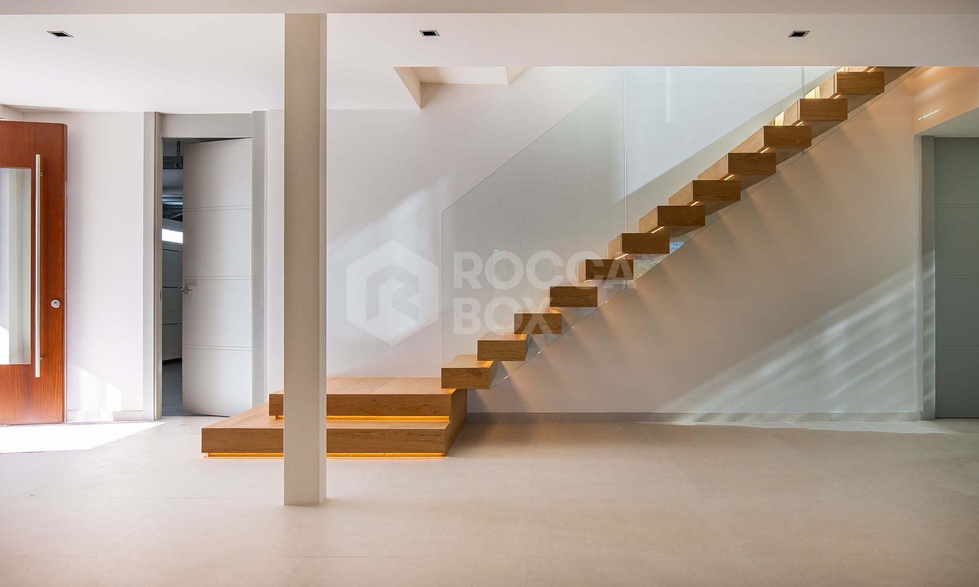 Luxury Villa with Sea Views in La Quinta Gated Community