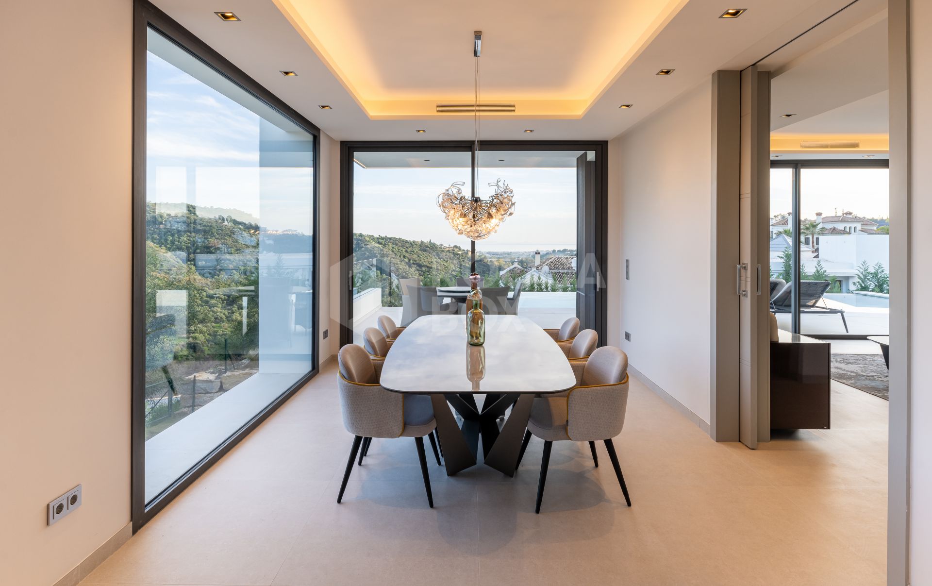 Luxury Villa with Sea Views in La Quinta Gated Community