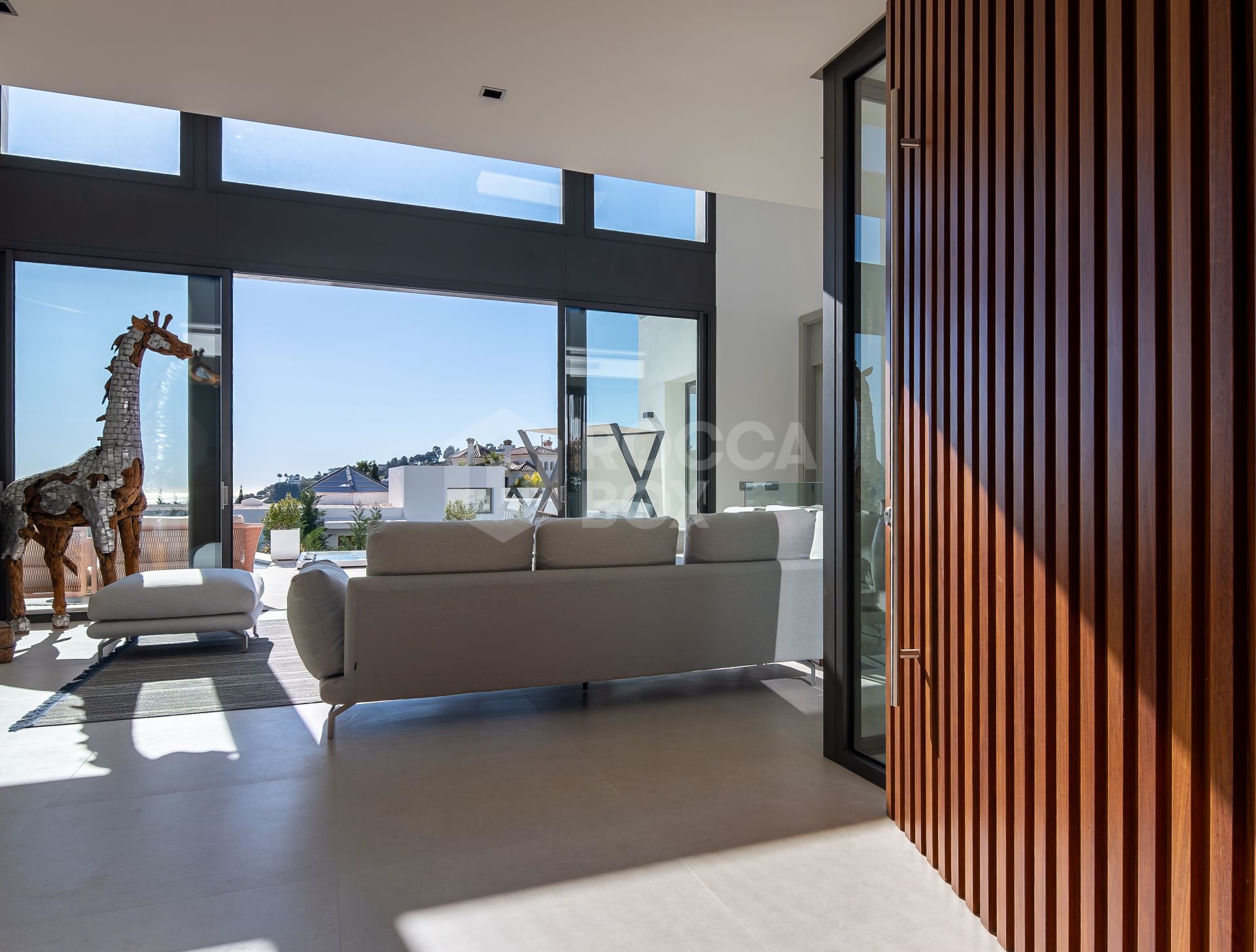 Luxury Villa with Sea Views in La Quinta Gated Community