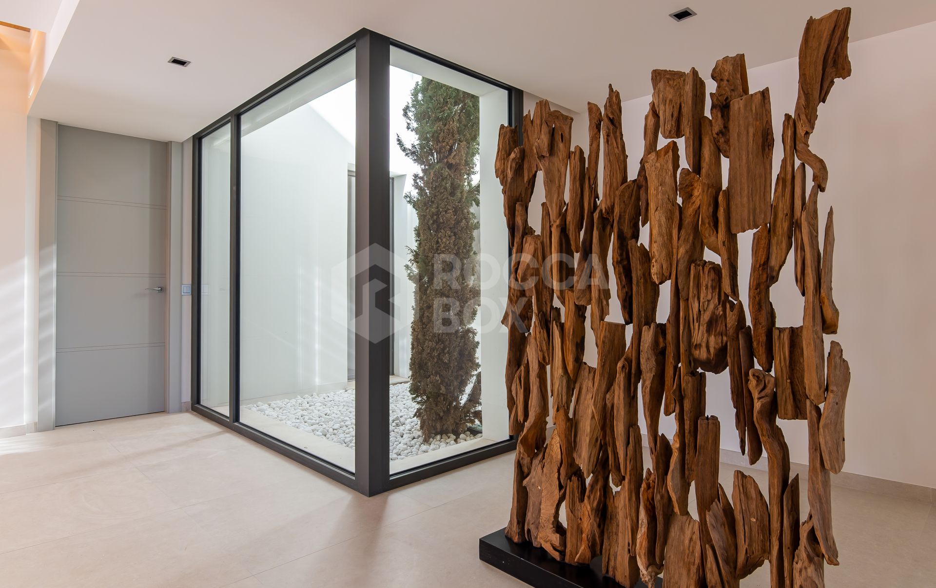 Luxury Villa with Sea Views in La Quinta Gated Community