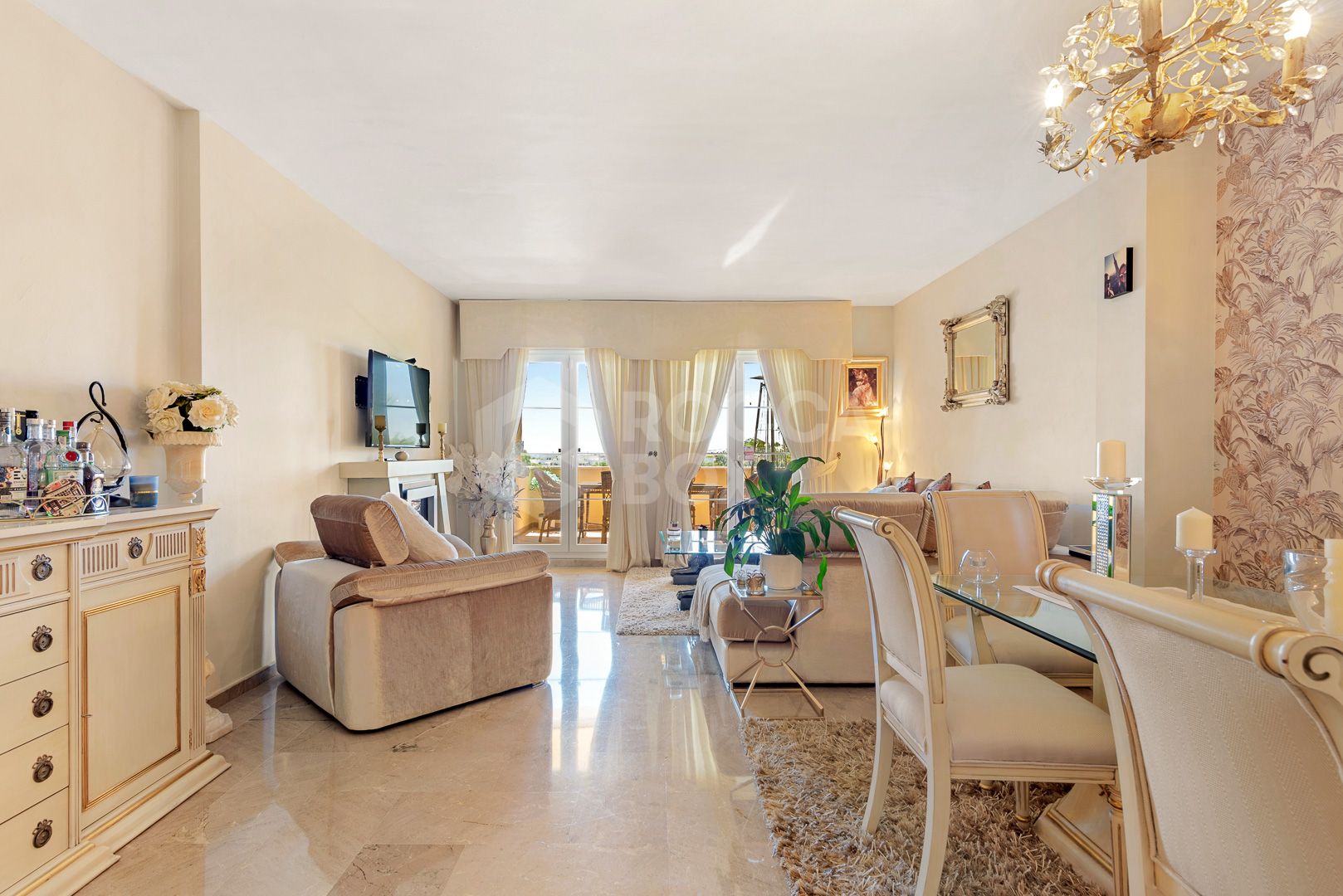 Sea View Apartment, Cumbres del Rodeo, Nueva Andalucía