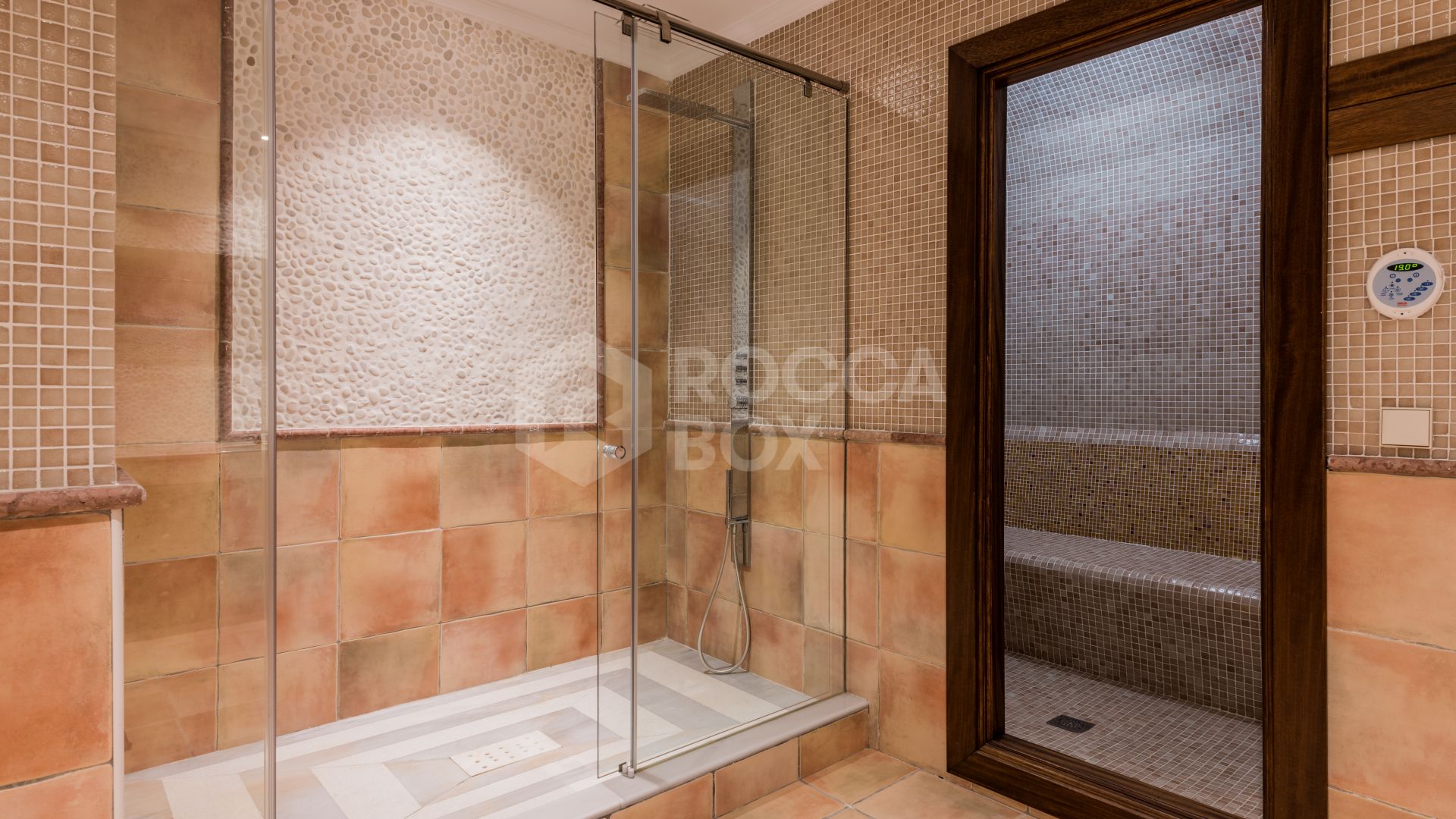 Villa Haveli - Traditional Villa with Sea Views in Fantastic Location
