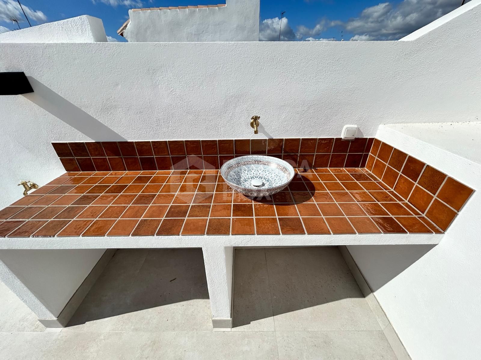 Stunning renovated village house in the heart of Estepona´s Old Town