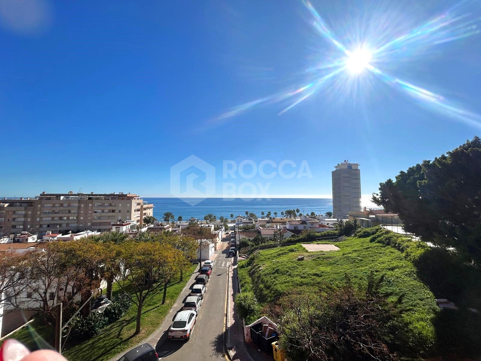 Charming one bedroom apartment with stunning sea views.