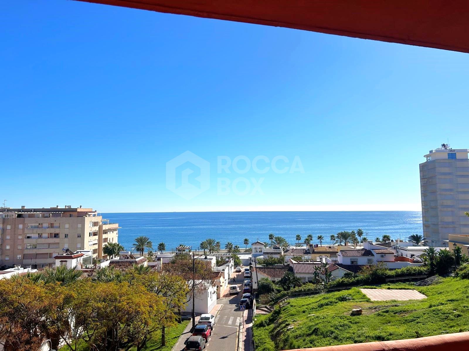 Charming one bedroom apartment with stunning sea views.