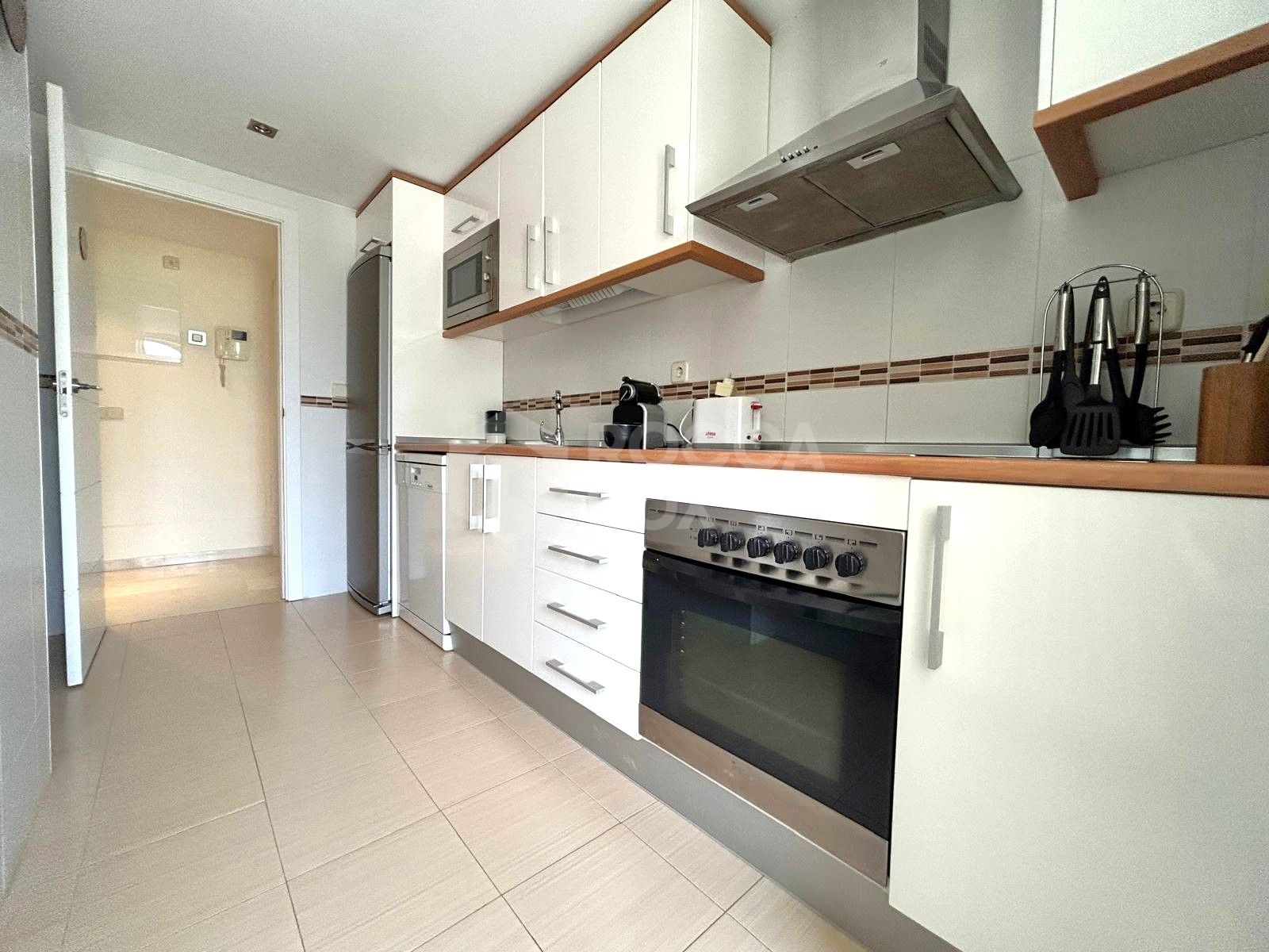 EXCLUSIVE - Three bedroom apartment for sale in the popular Sethome community in Estepona Town.