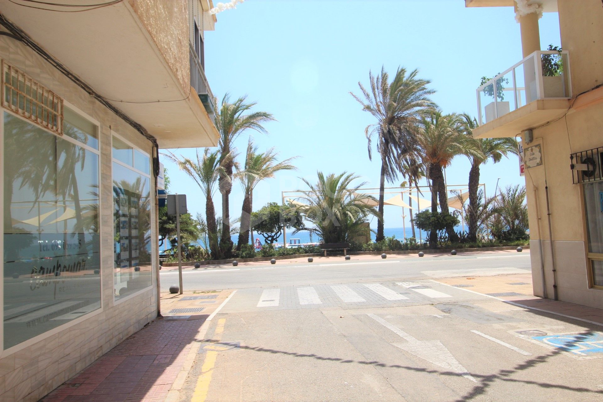 Apartment available second line to the beach in the heart of Estepona