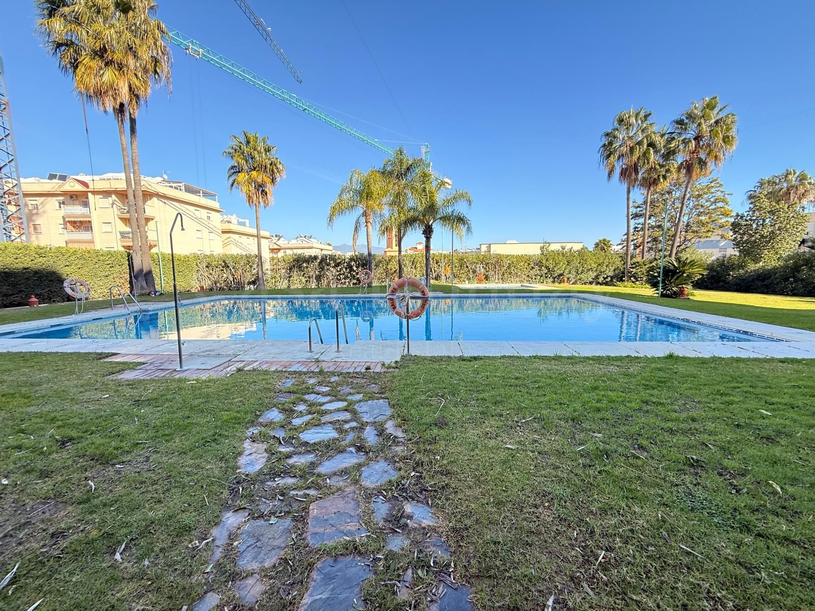 Apartamento Planta Baja en Estepona Ciudad, Estepona