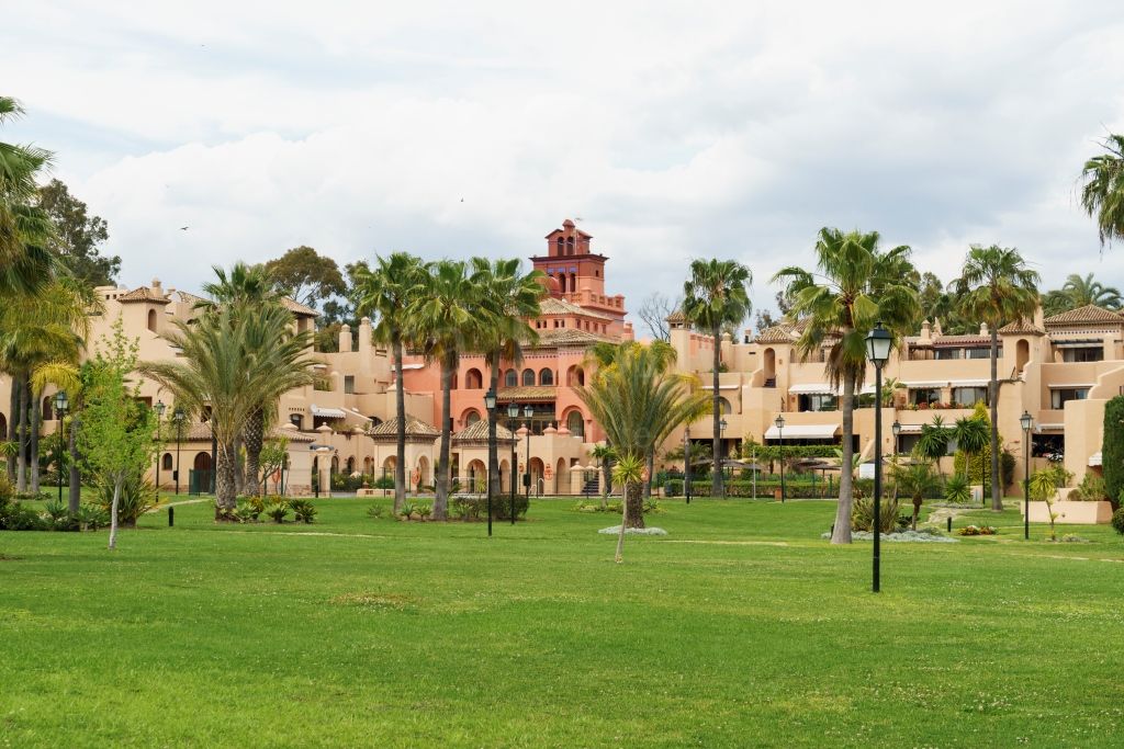 Penthouse in New Golden Mile, Estepona