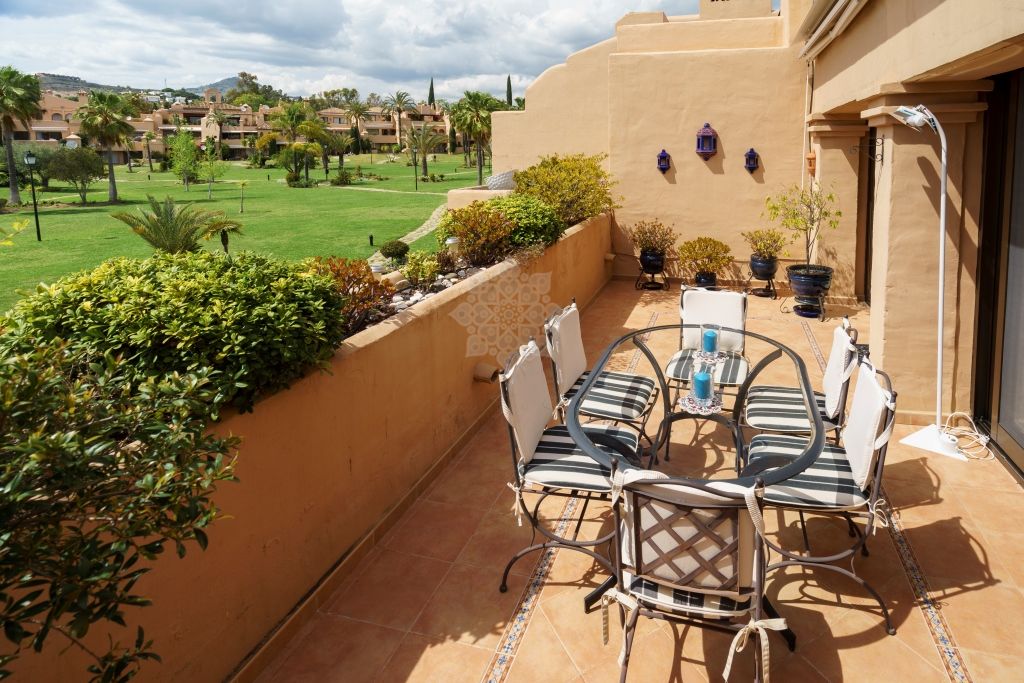 Penthouse in New Golden Mile, Estepona